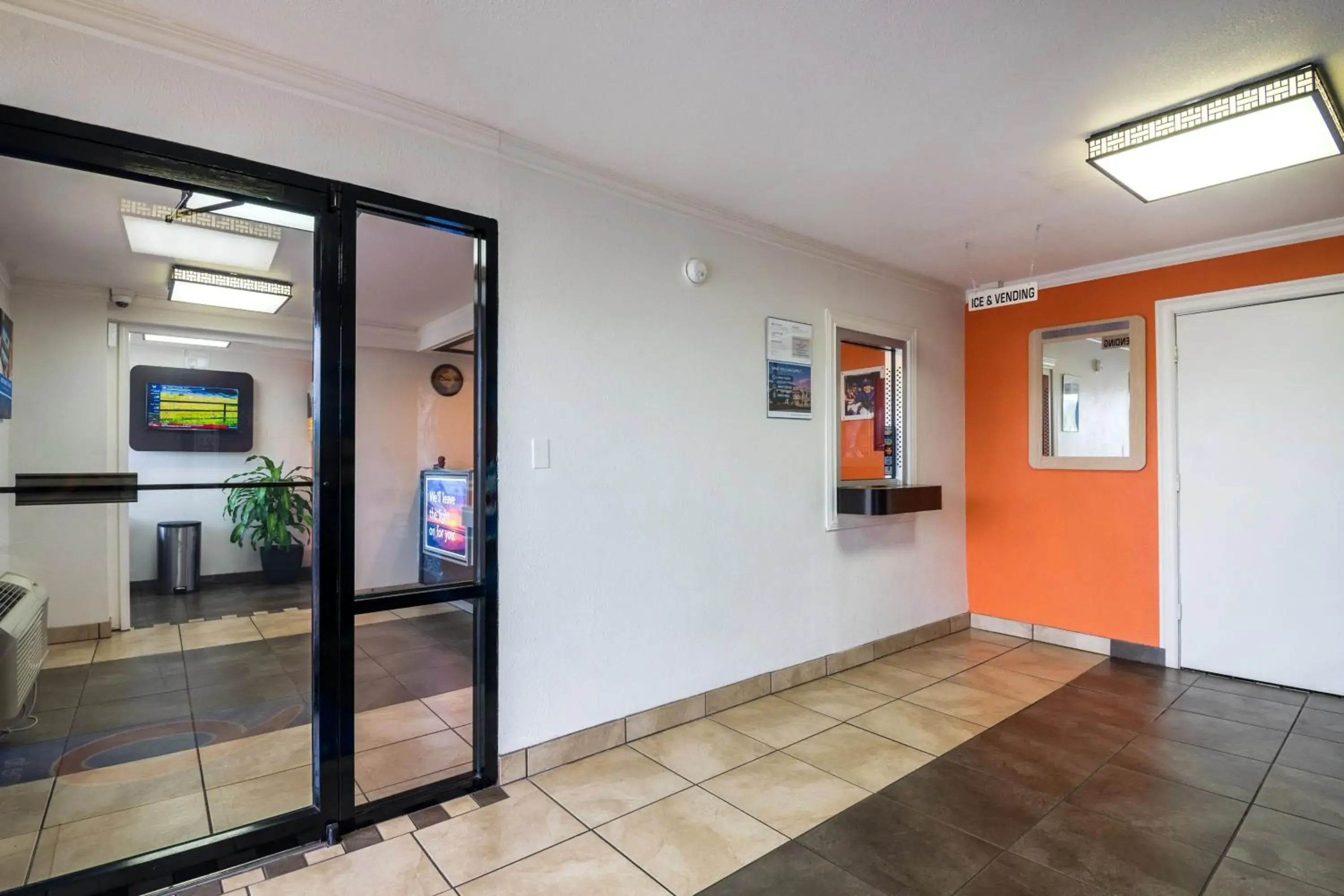 Lobby or reception in Motel 6-Anniston, AL Lobby or reception in Motel 6-Anniston, AL