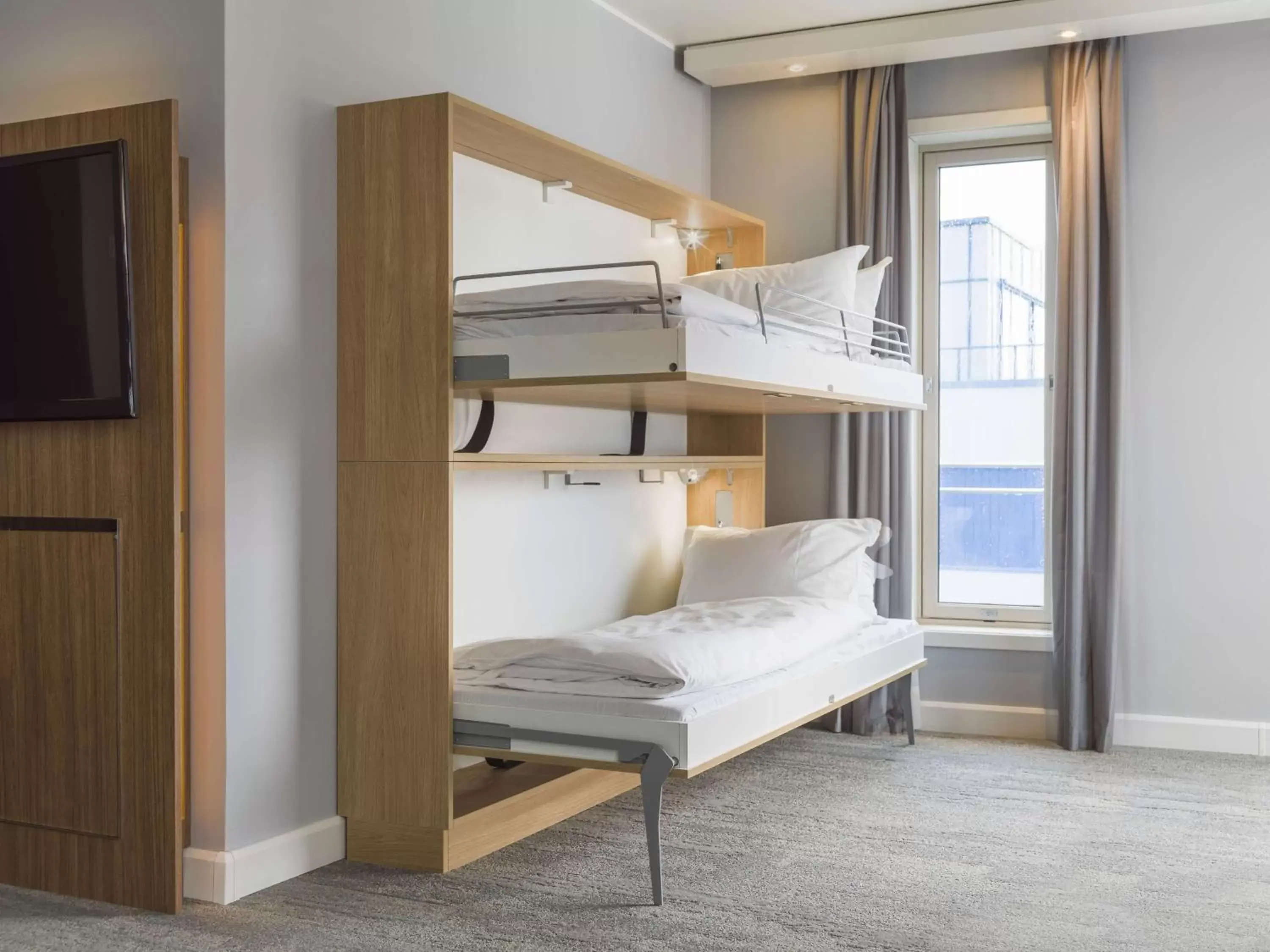 Photo of the whole room, Bunk Bed in Radisson Blu Hotel Tromsø