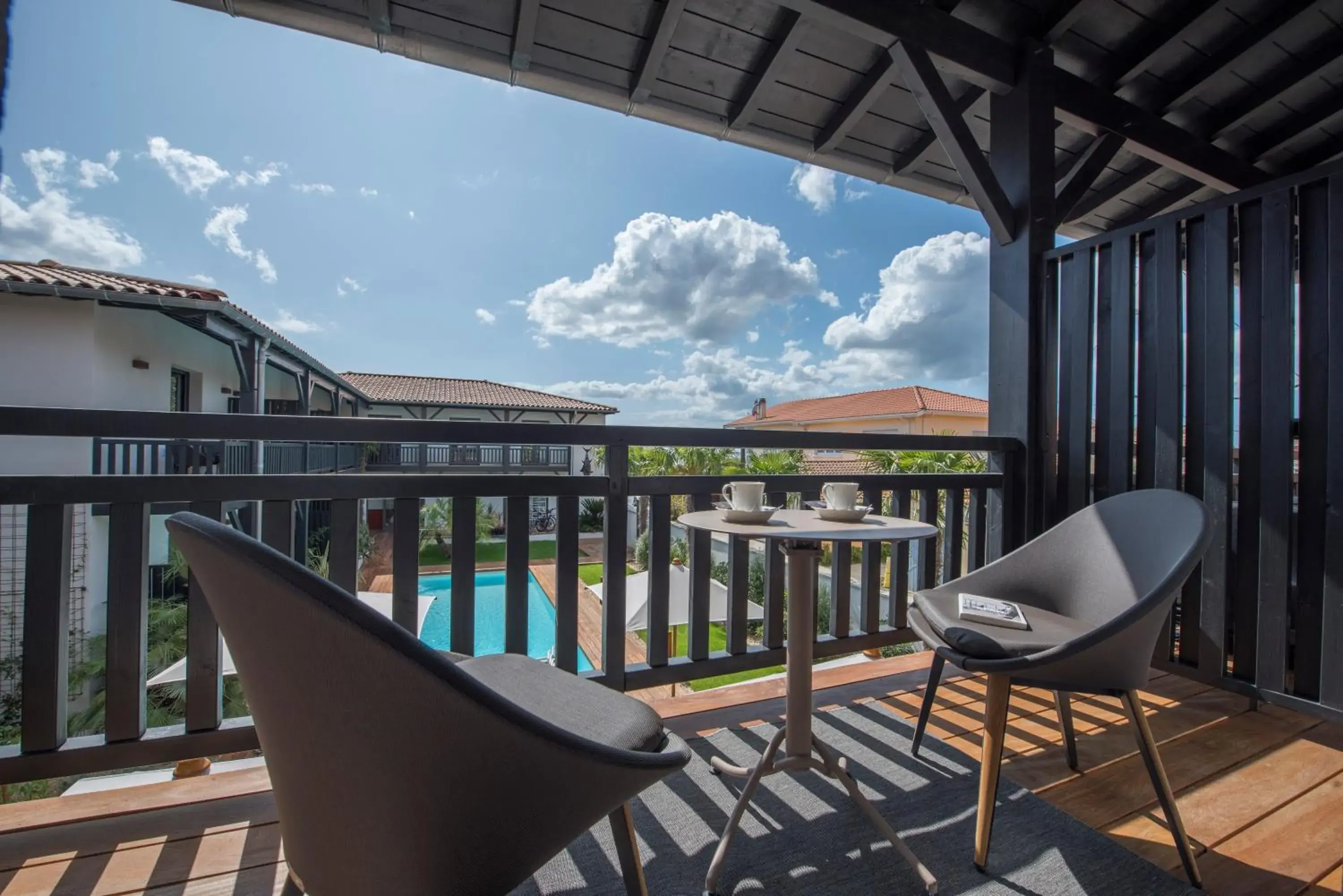 View (from property/room), Balcony/Terrace in L'Anderenis Boutique Hôtel