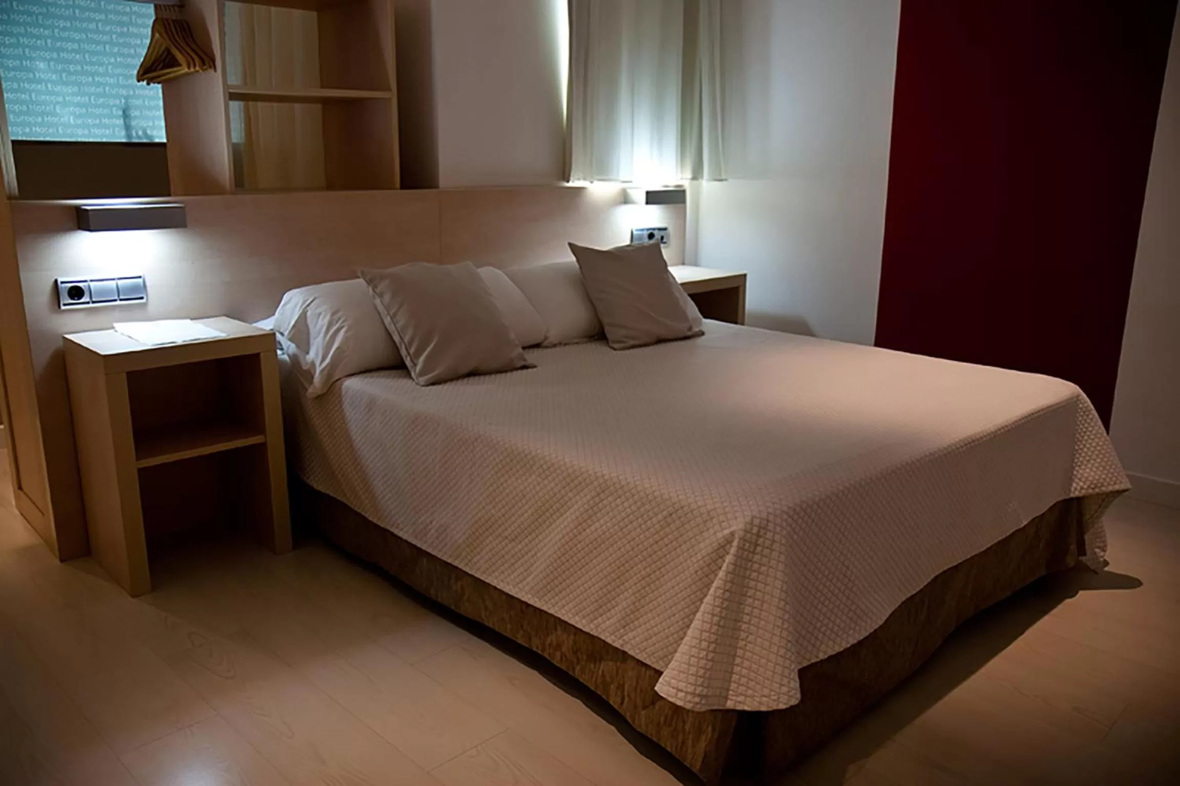 Bedroom, Bed in Hotel Europa