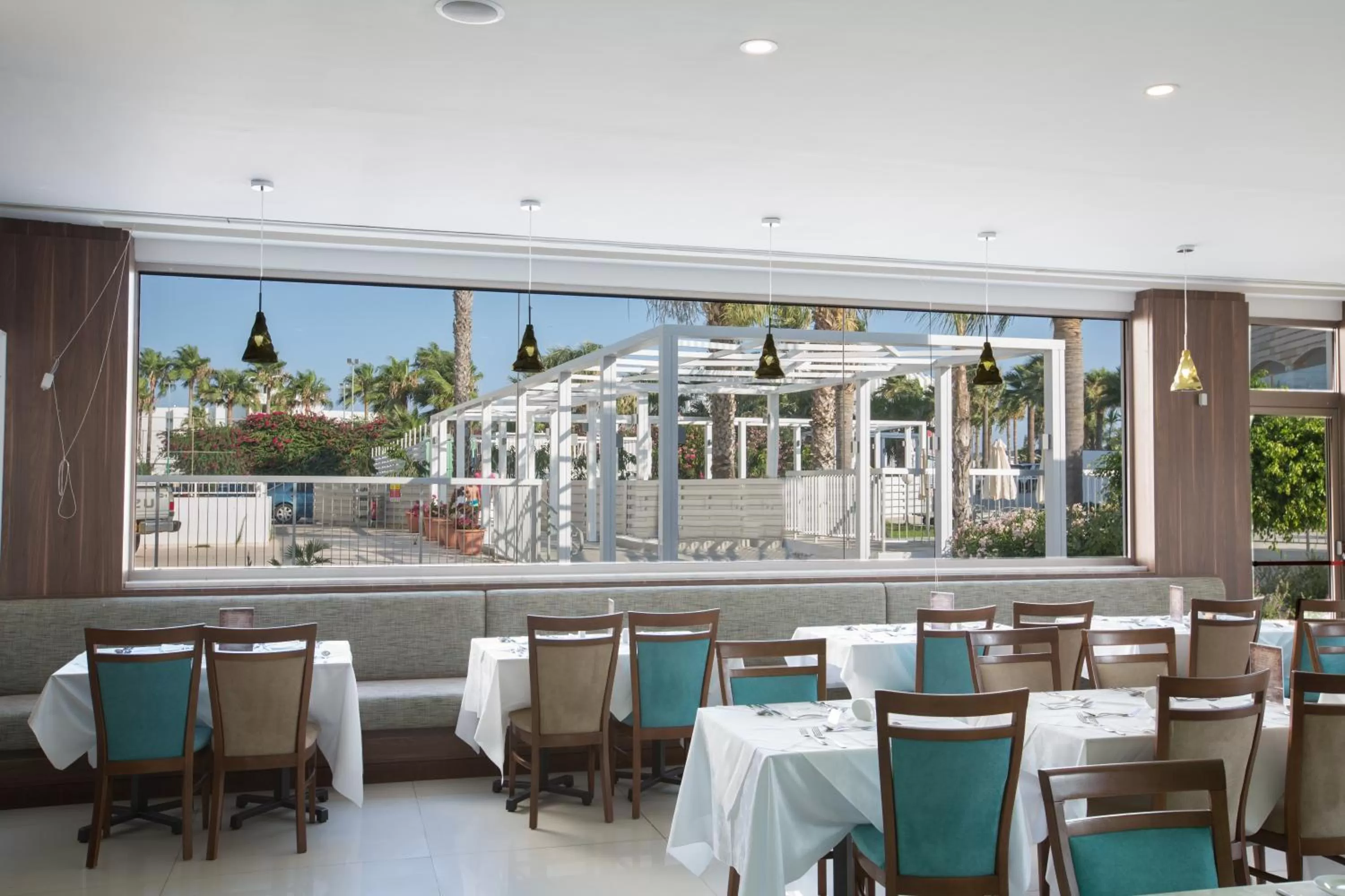 Anastasia Waterpark Beach Resort