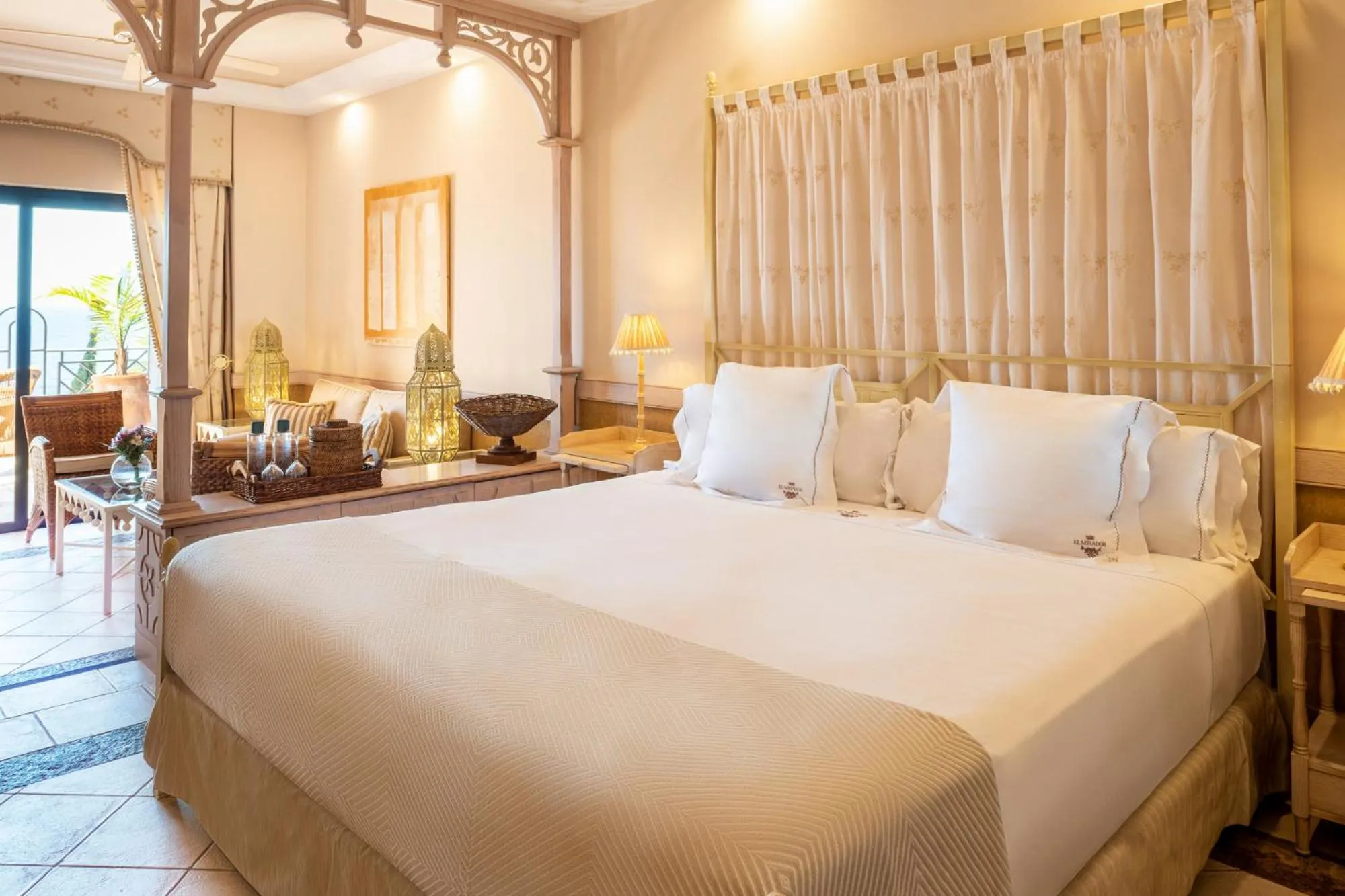 Bed in JOIA El Mirador by Iberostar -Adults Only