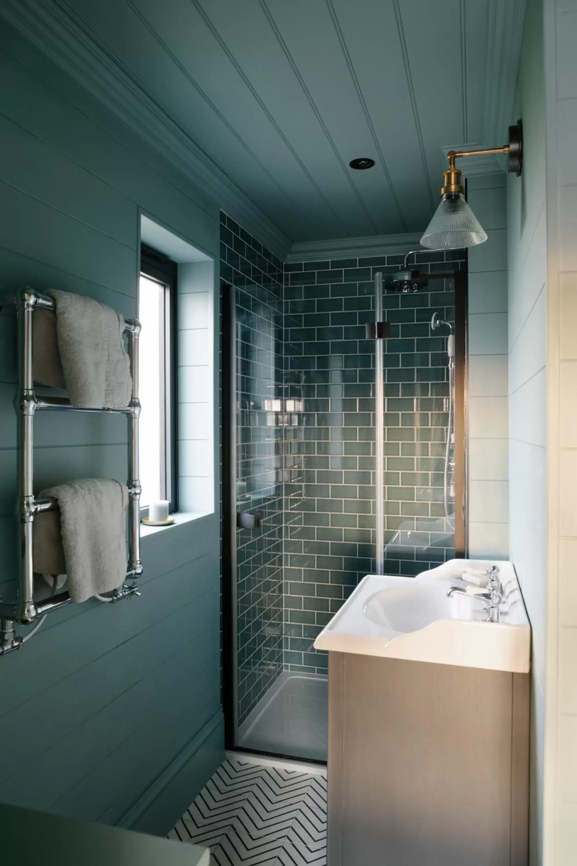 Shower, Bathroom in Retallack Resort & Spa