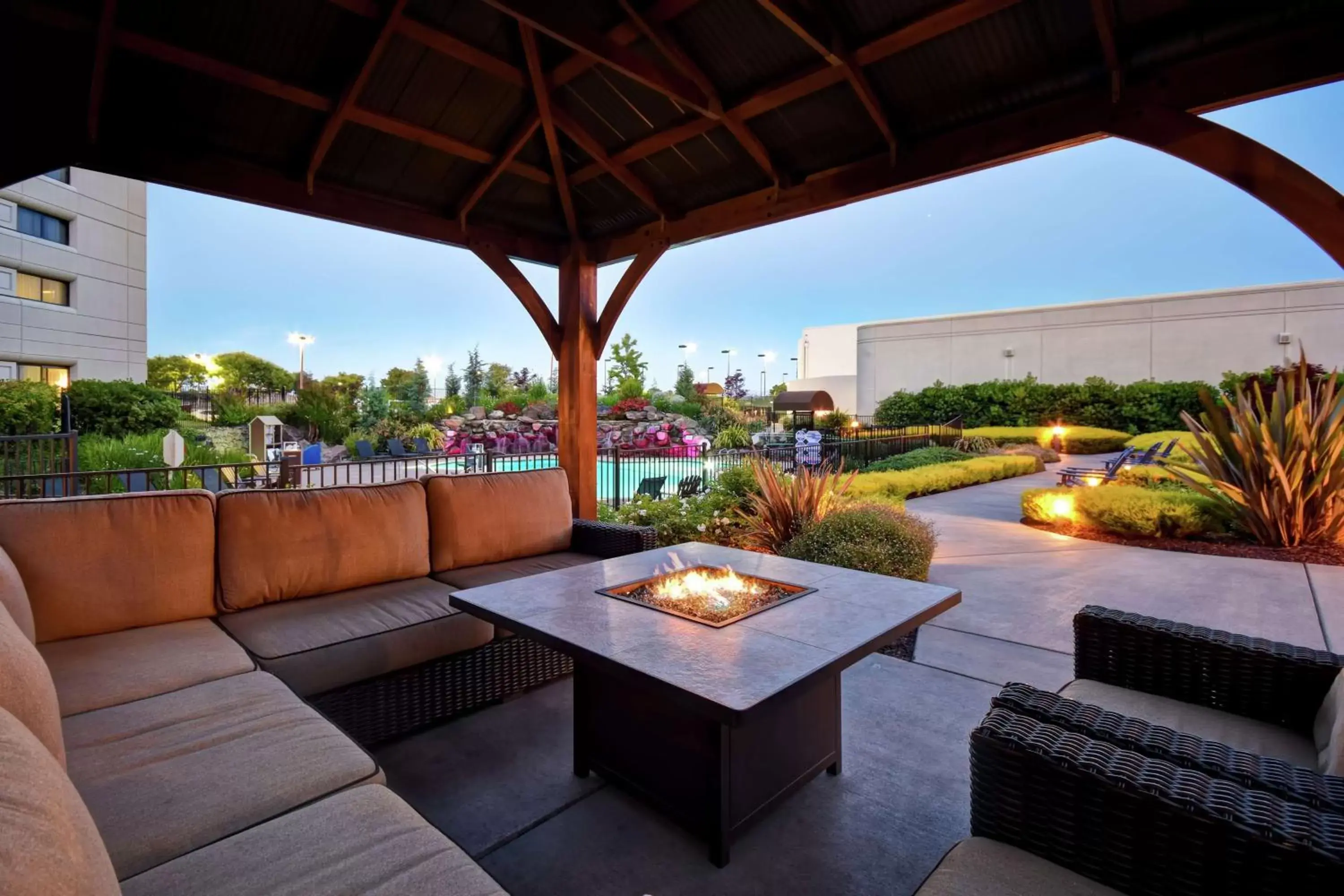 Patio in DoubleTree by Hilton Pleasanton at The Club