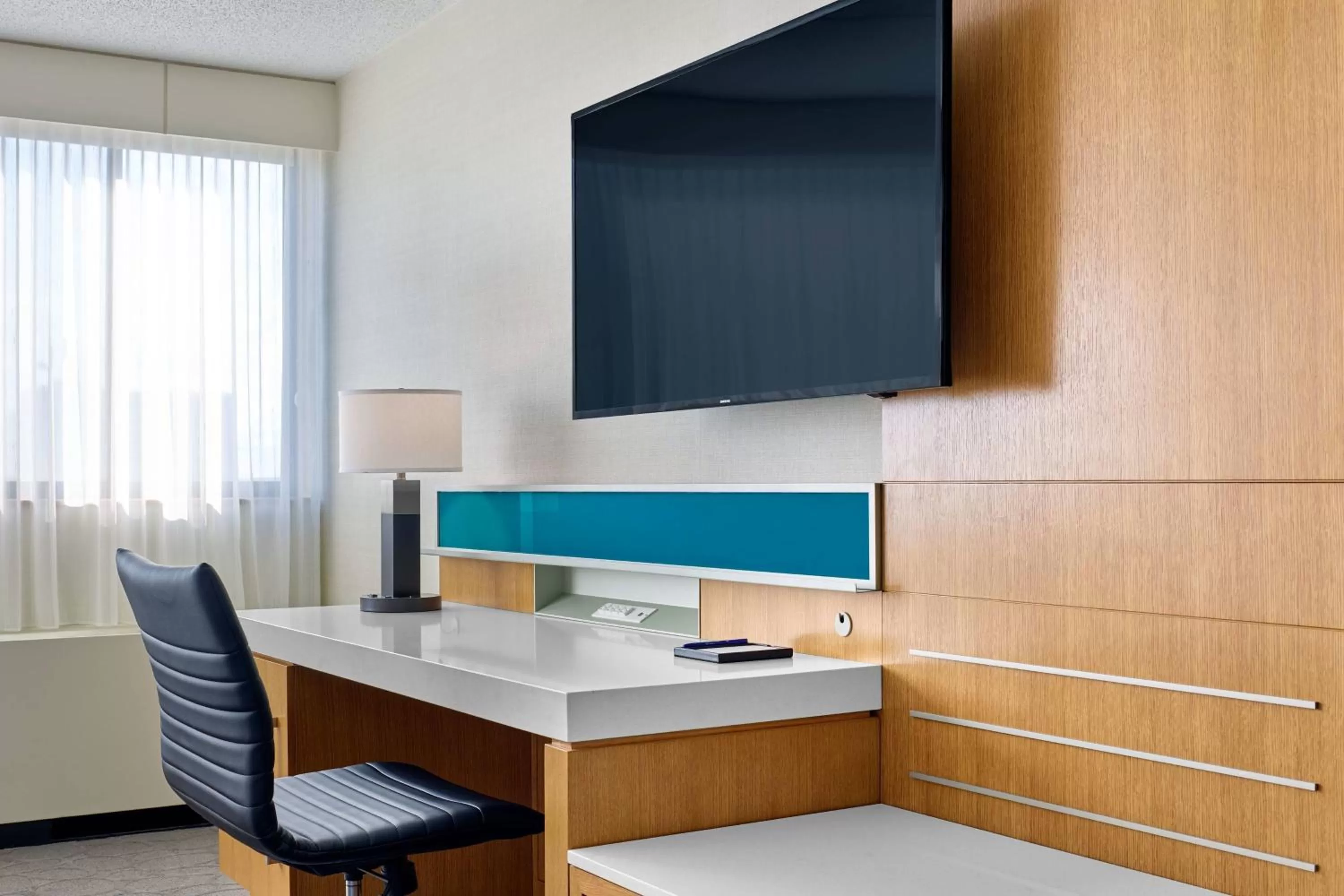 Photo of the whole room in Delta Hotels by Marriott Muskegon Convention Center