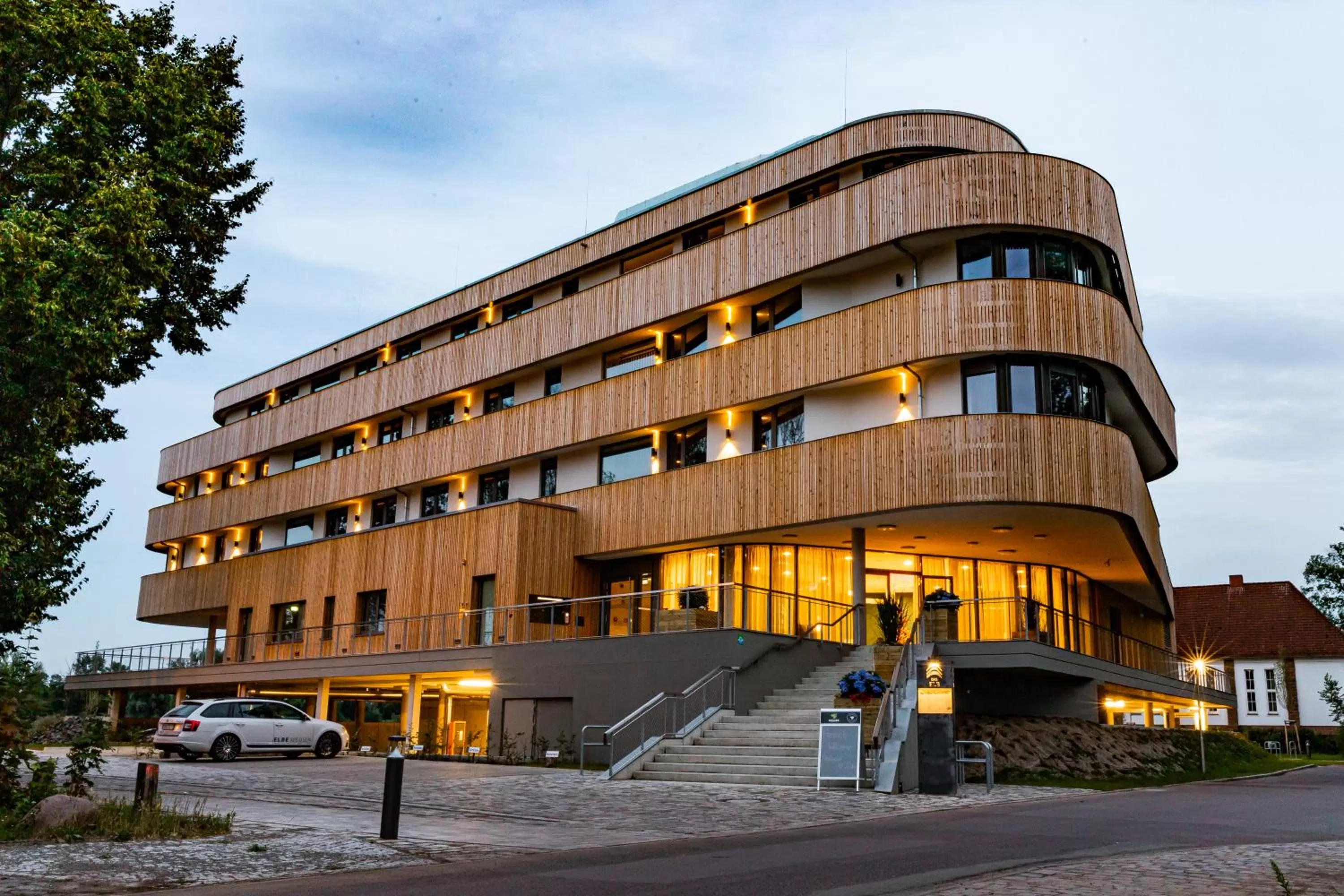Property building in Das ELB Boardinghouse Hotel Restaurant