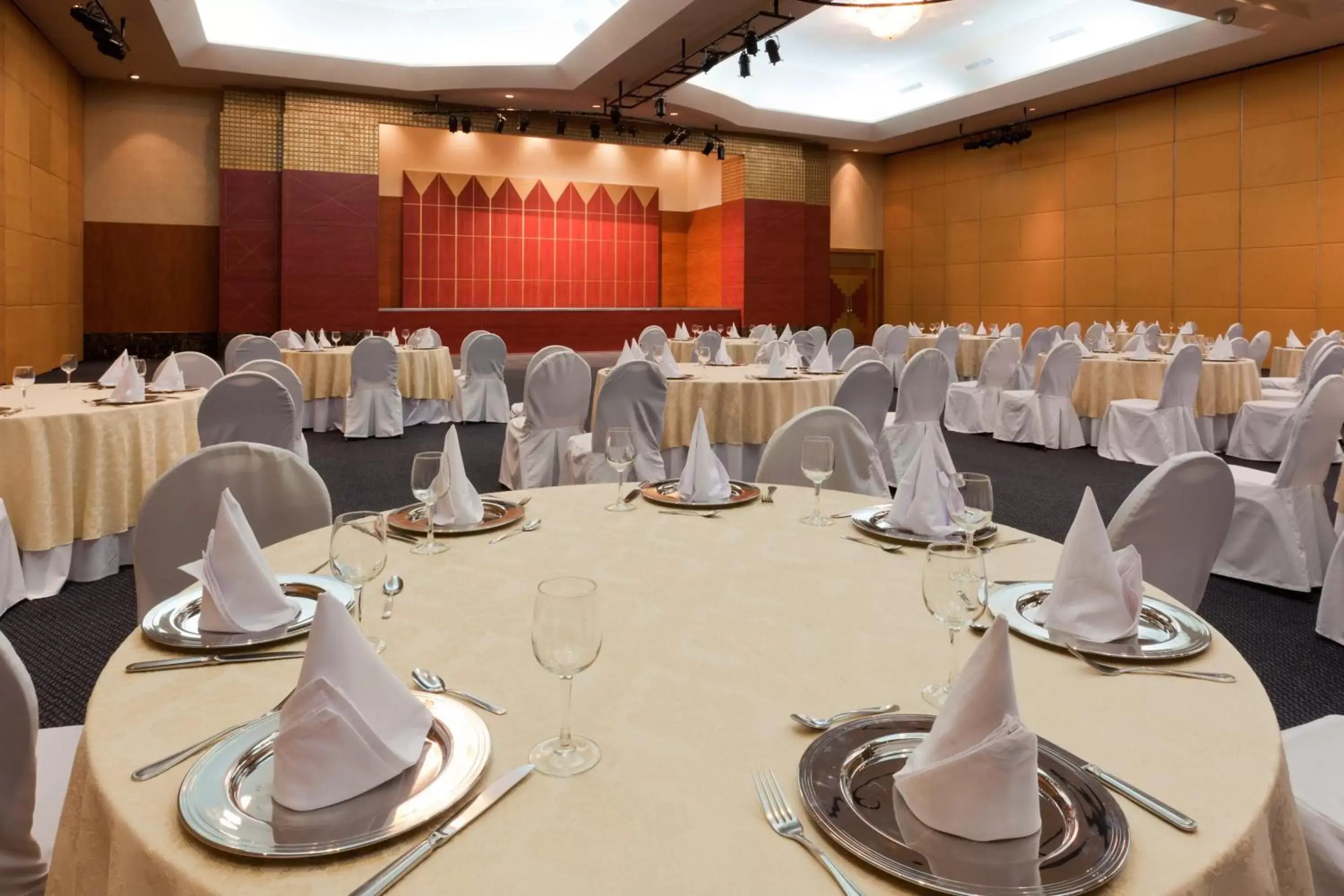 Banquet/Function facilities, Banquet Facilities in Crowne Plaza Managua, an IHG Hotel