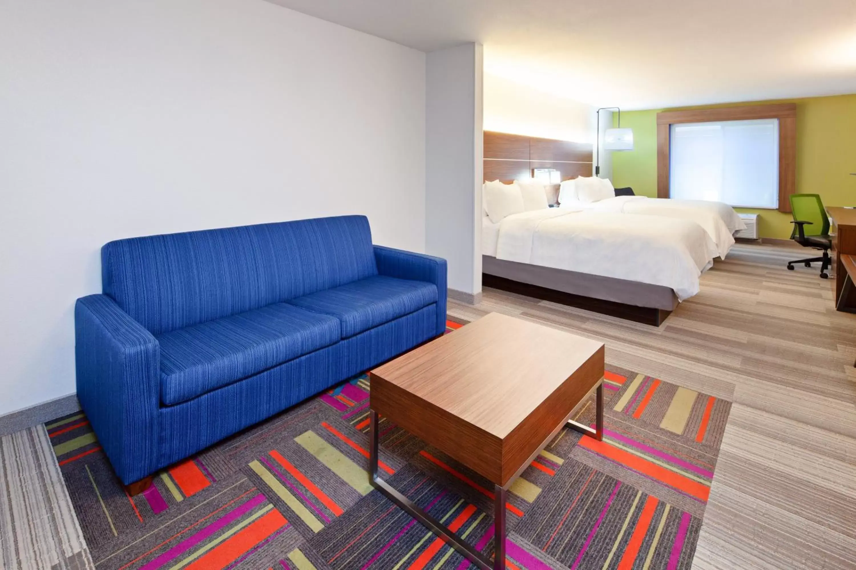 Photo of the whole room in Holiday Inn Express & Suites Clovis Fresno Area, an IHG Hotel