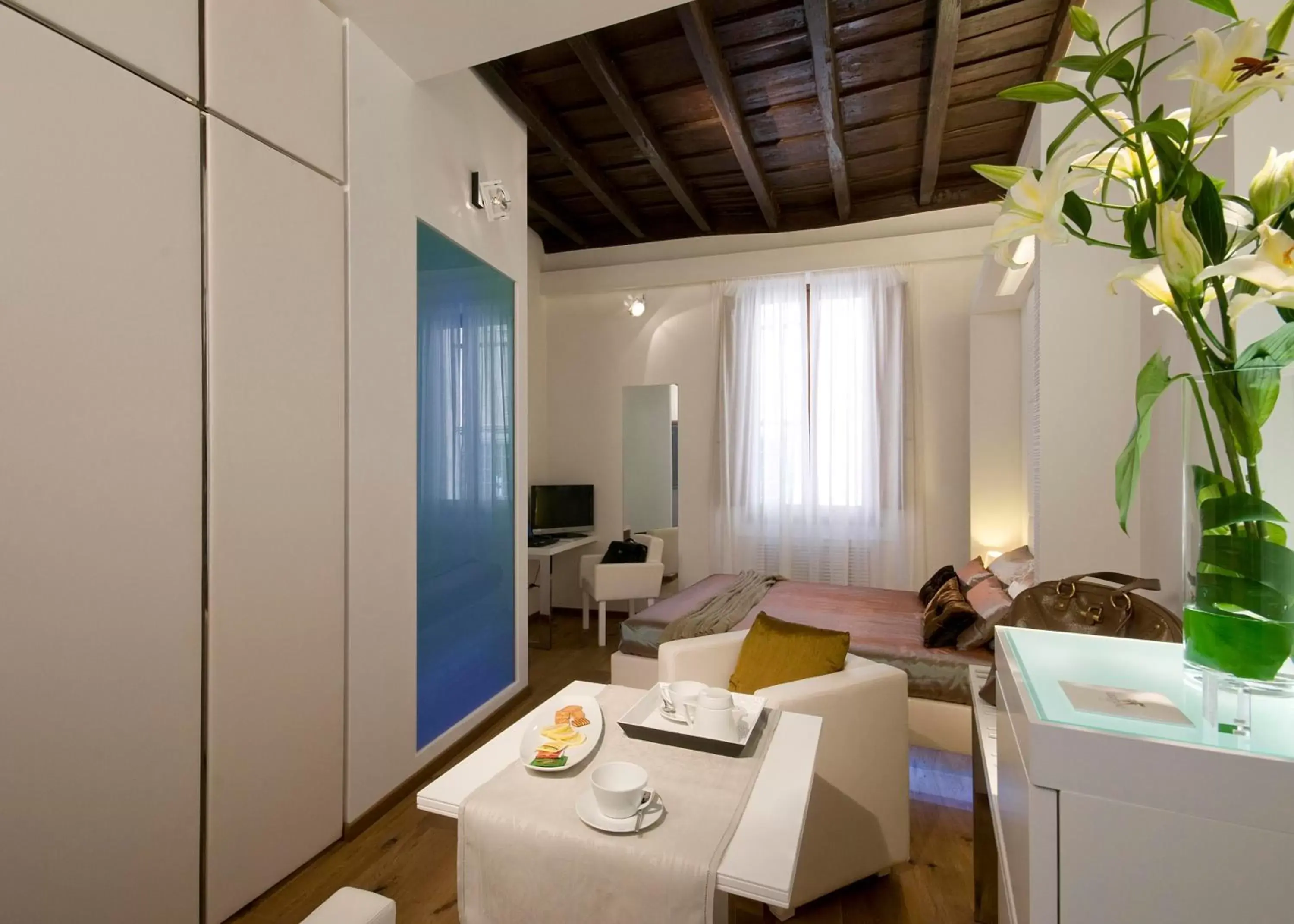 Bedroom in Gigli D'Oro Suite