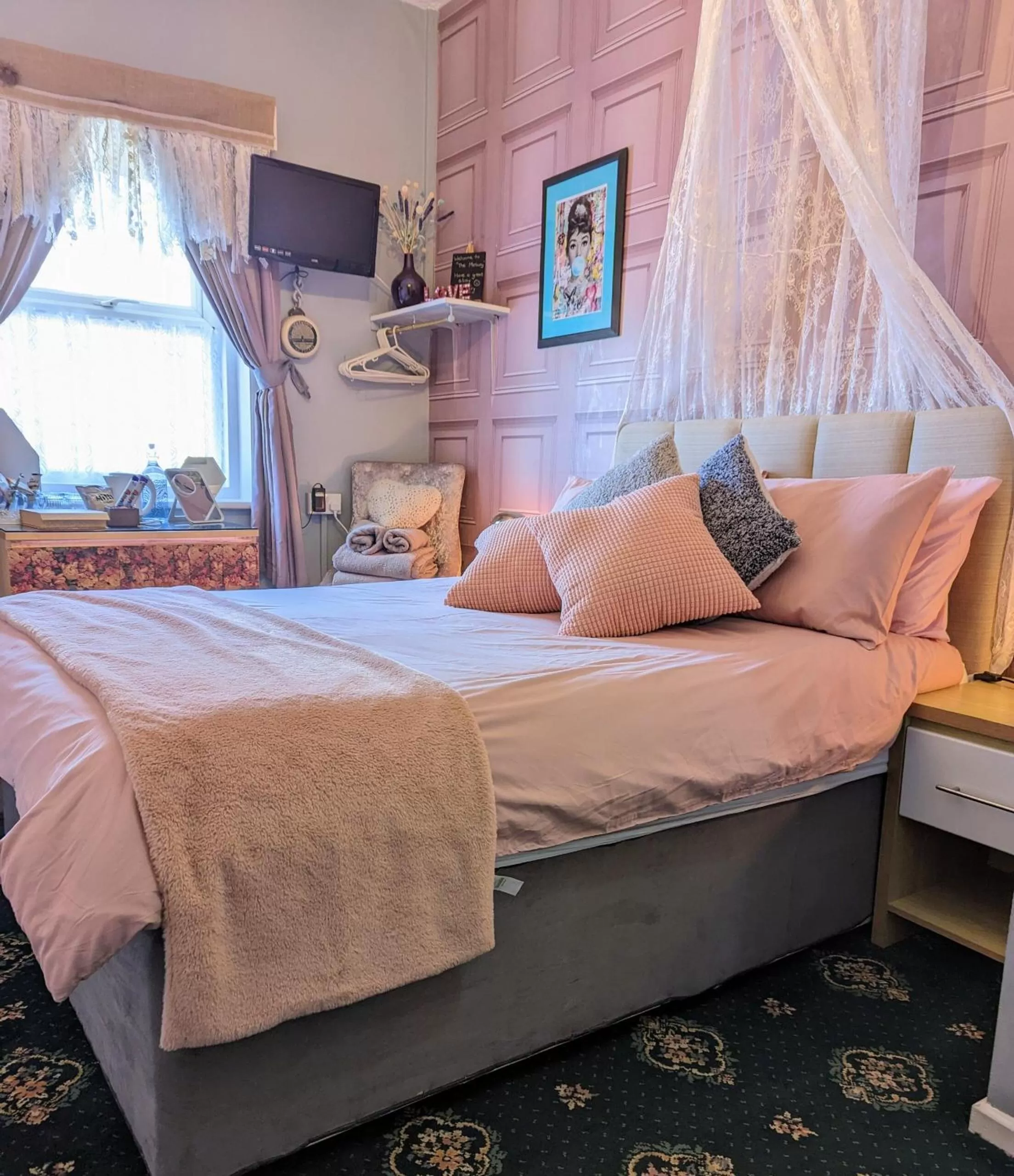 Bedroom, Bed in The Mercury, Blackpool - over 21's only