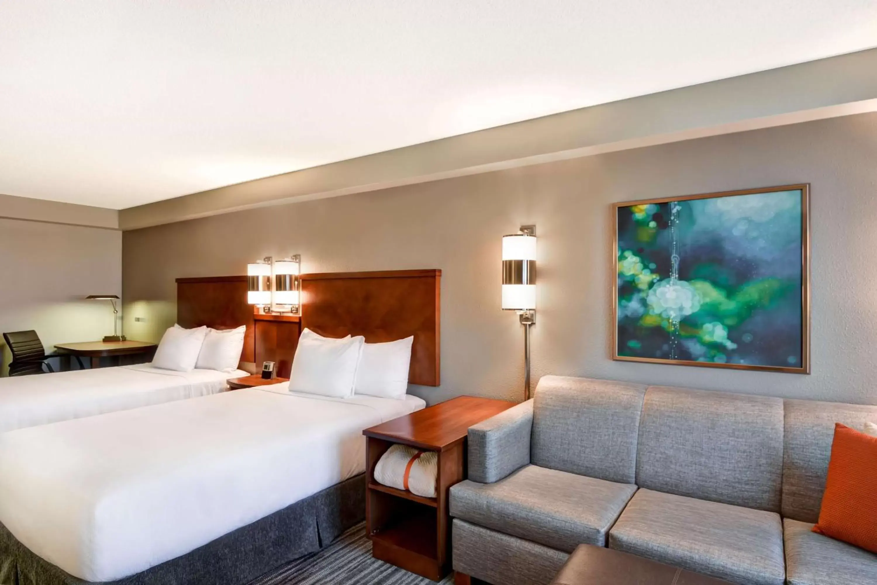 Photo of the whole room in Hyatt Place Memphis Wolfchase Photo of the whole room in Hyatt Place Memphis Wolfchase