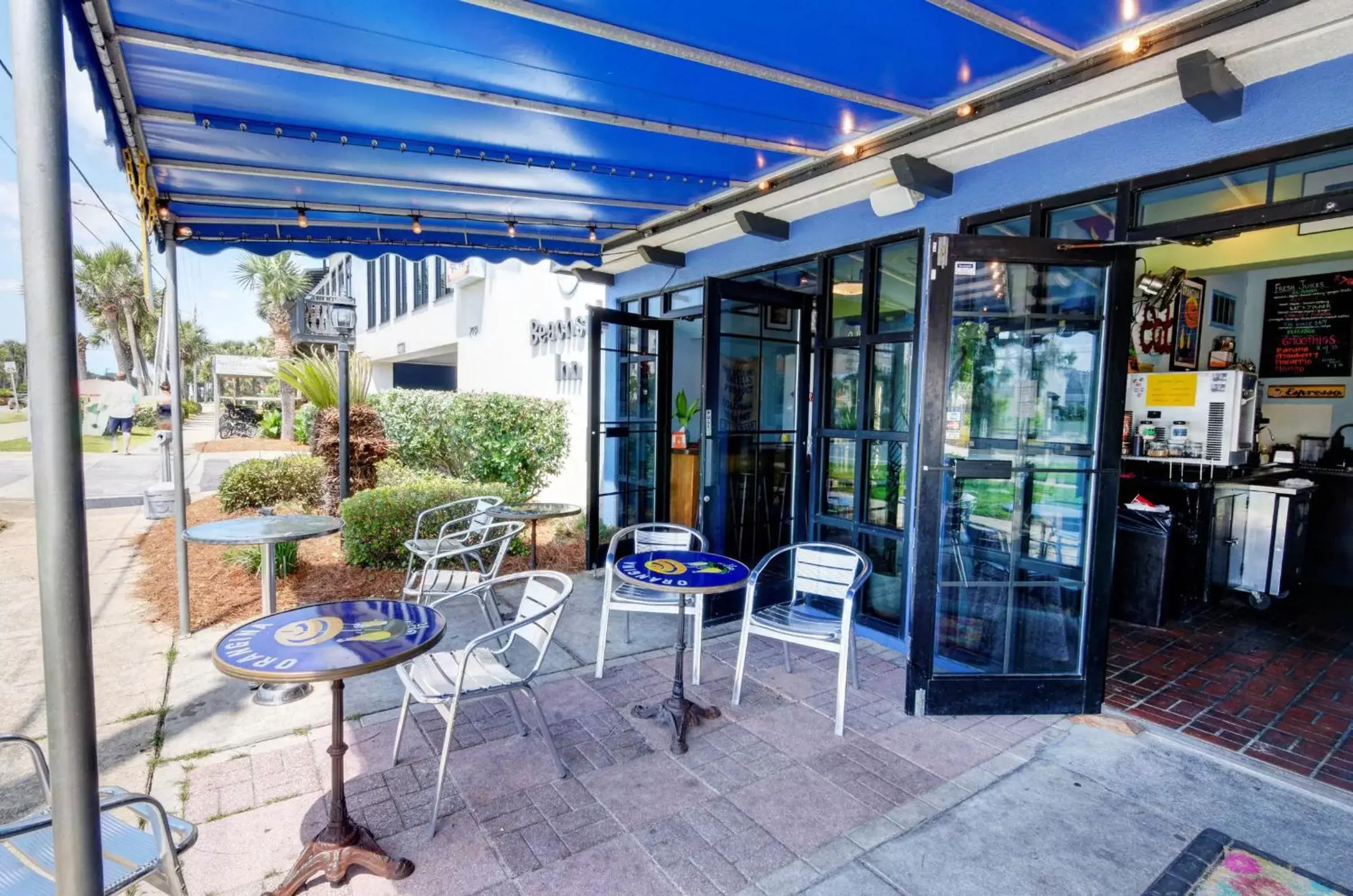 Restaurant/places to eat in Beachside Inn