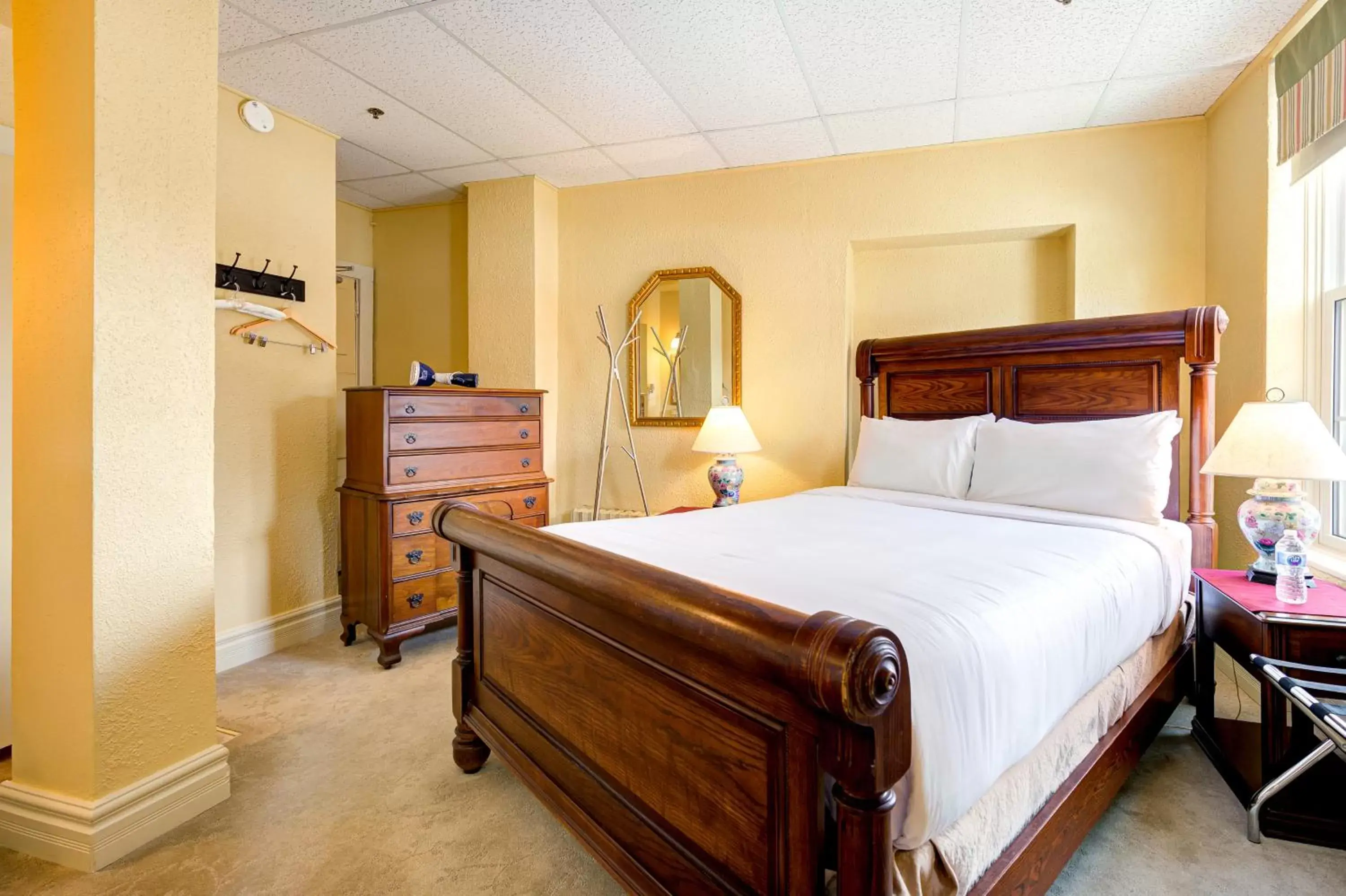 Bed in The Stratford Hotel by Hoco Hotels Collection