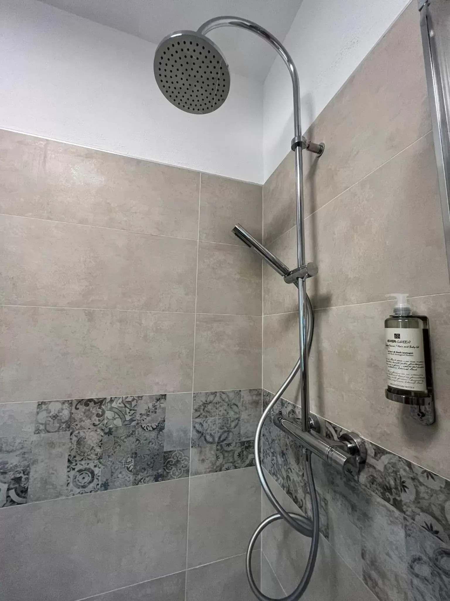 Shower, Bathroom in Il Bosco Incantato