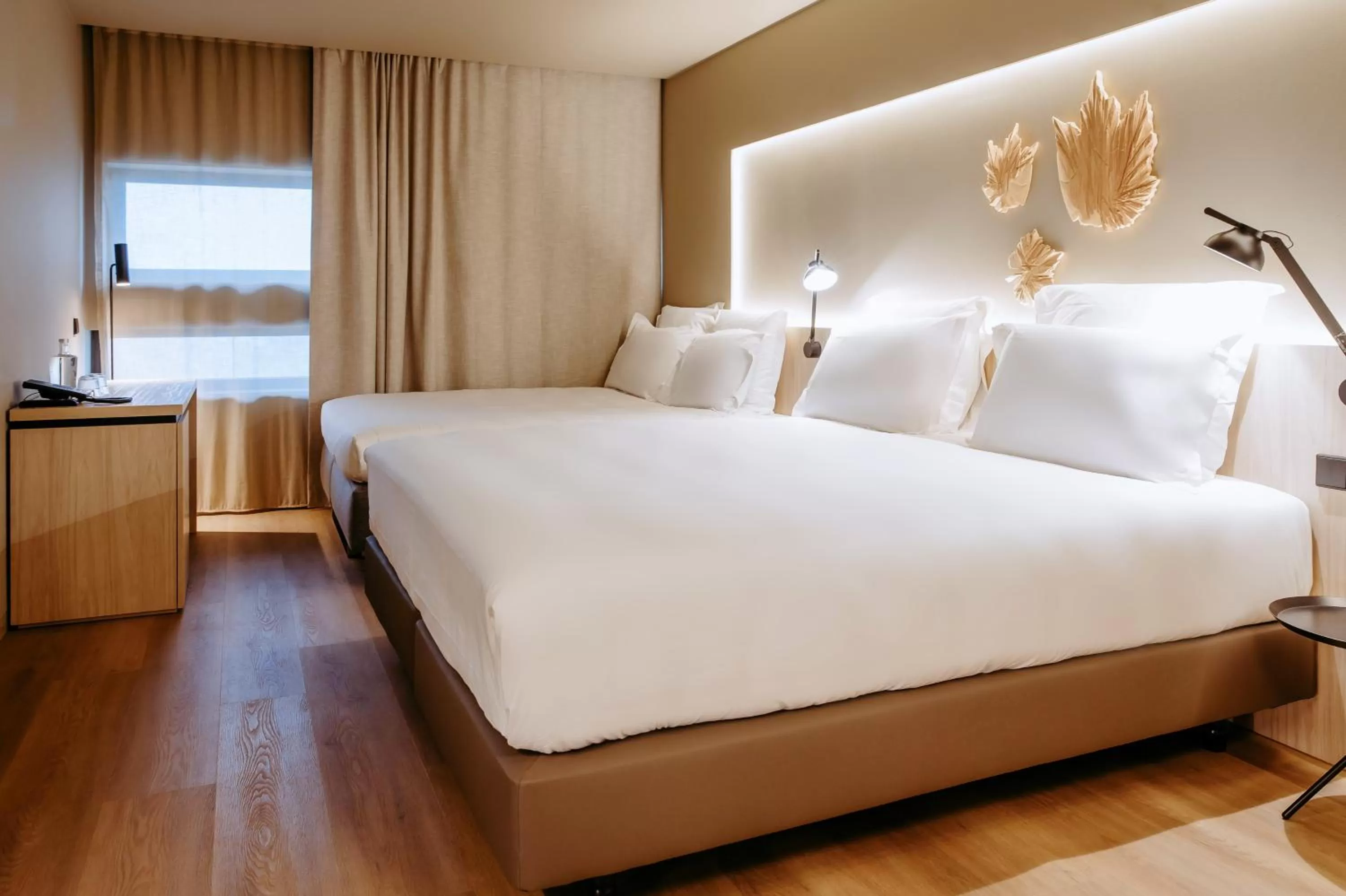 Photo of the whole room, Bed in Mercure Fátima