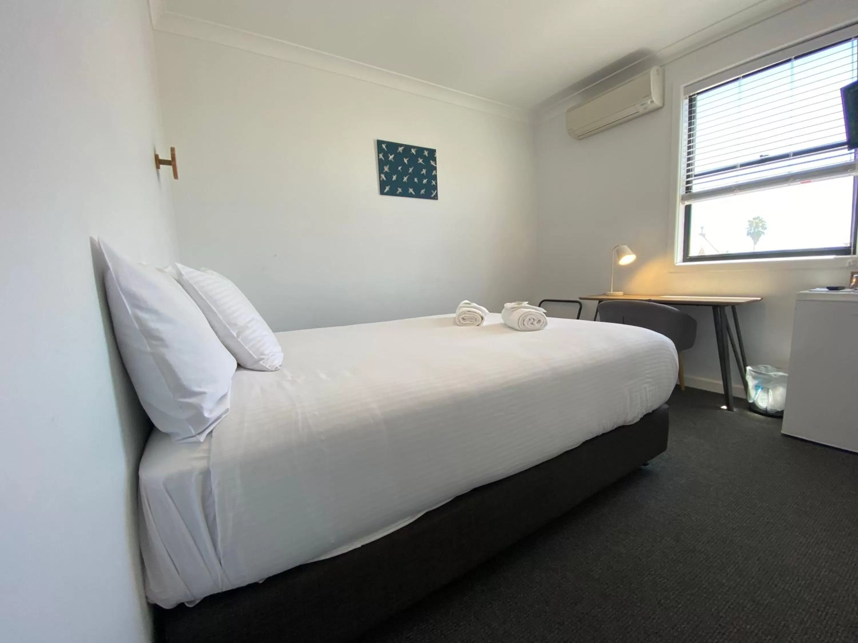 Bed in Central Motel Mudgee