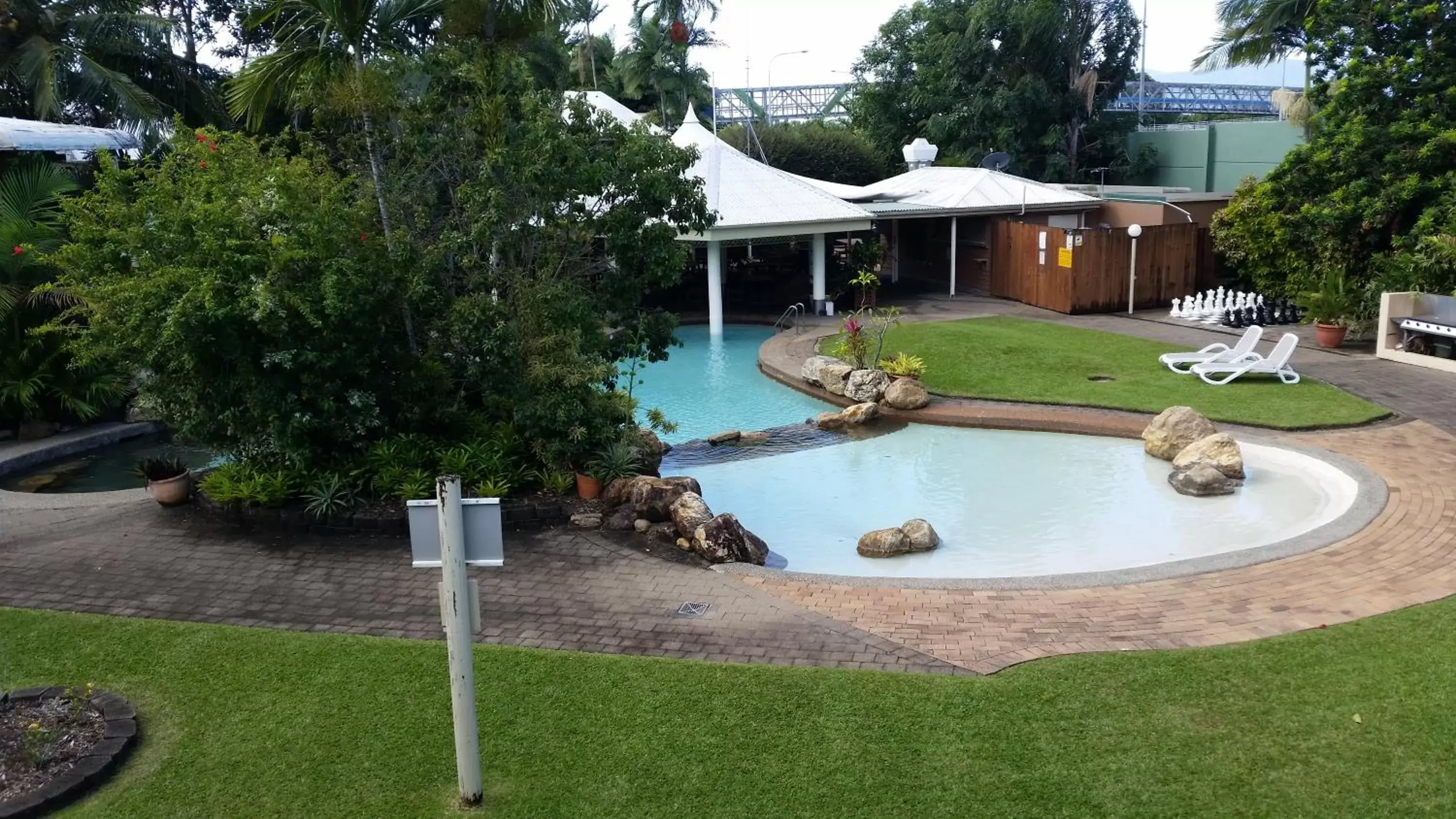 Pool view, Swimming Pool in Cairns Gateway Resort