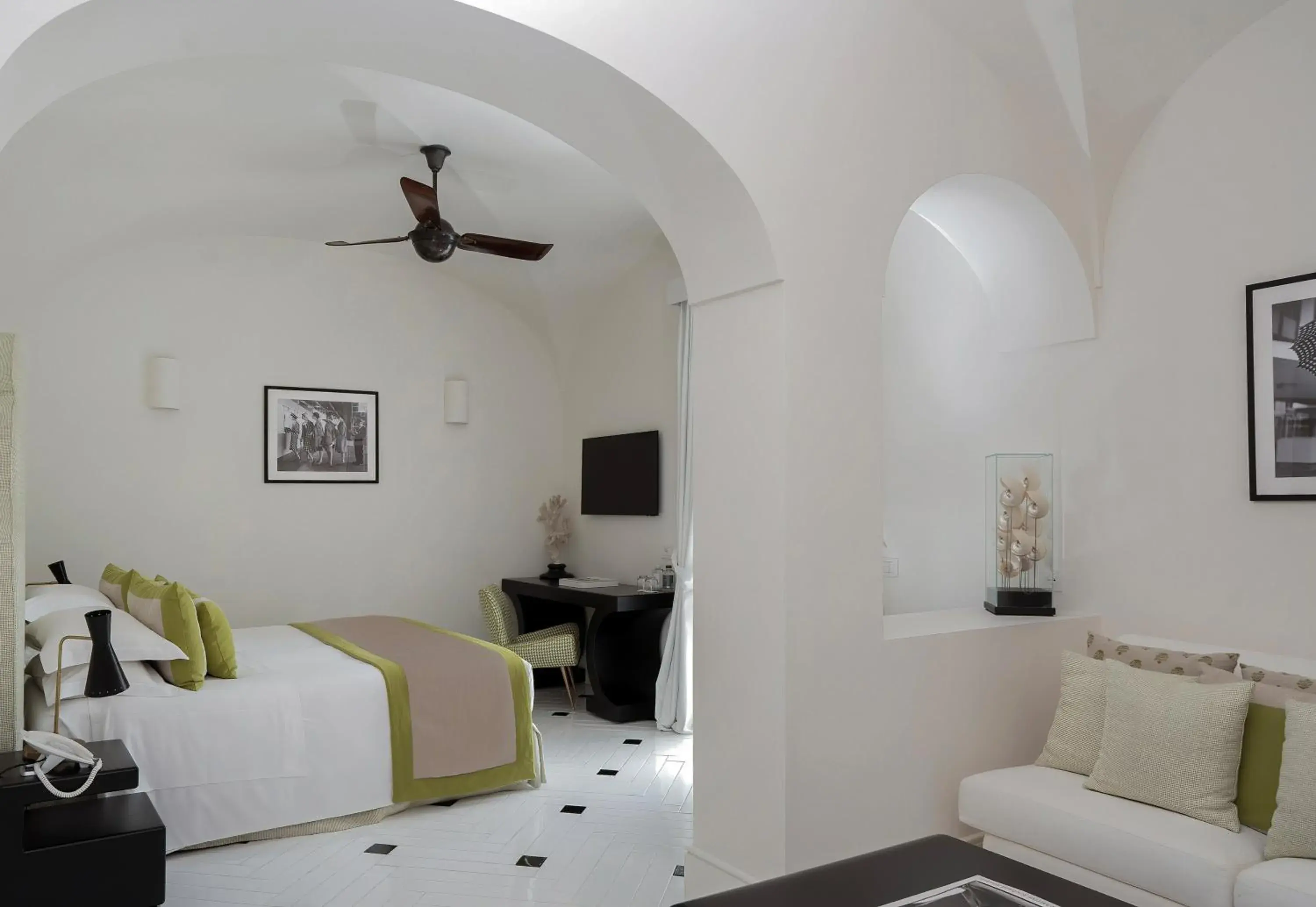 Bed in Hotel Miramalfi