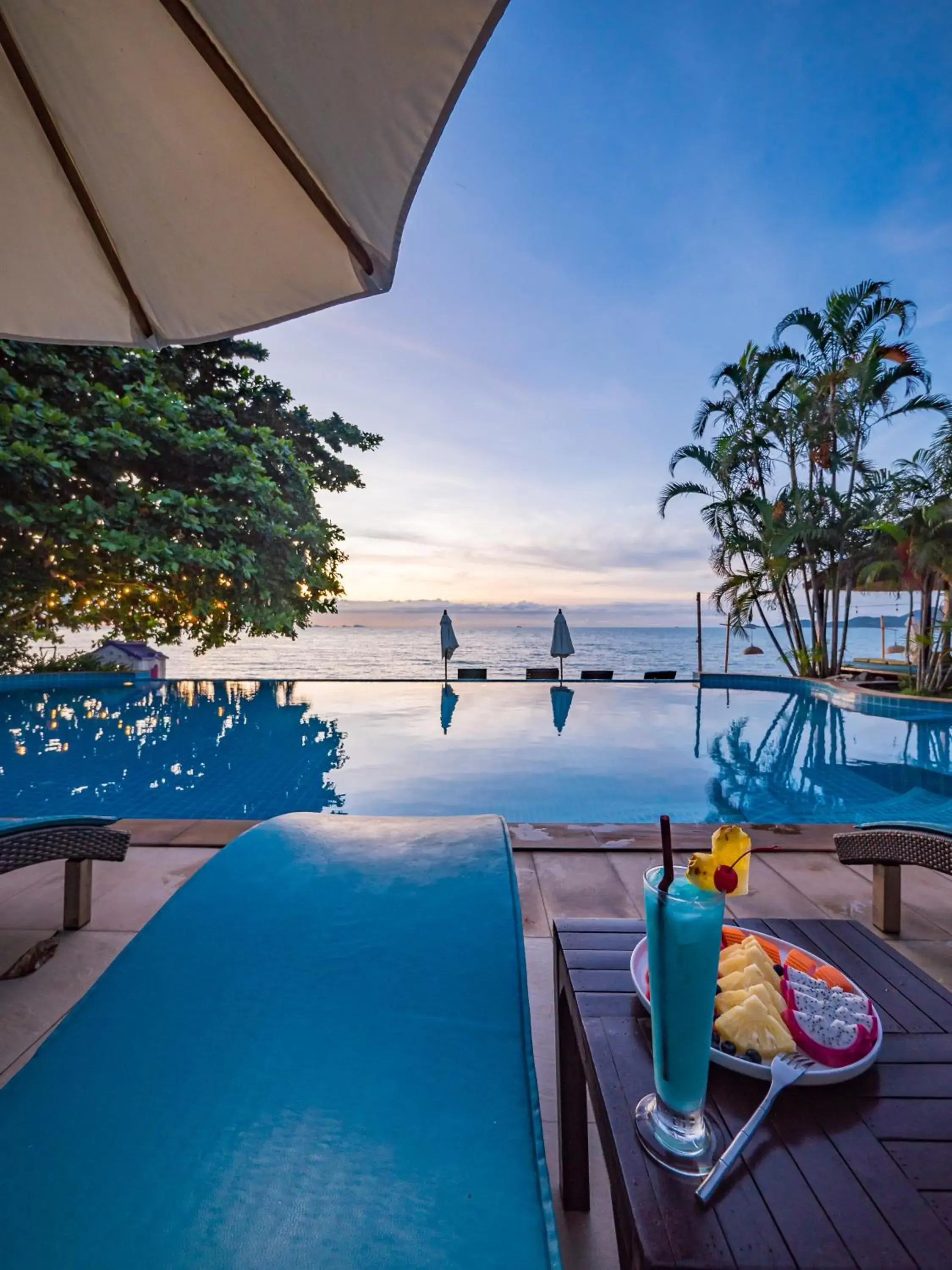 Sea view, Swimming Pool in Sea Valley Resort