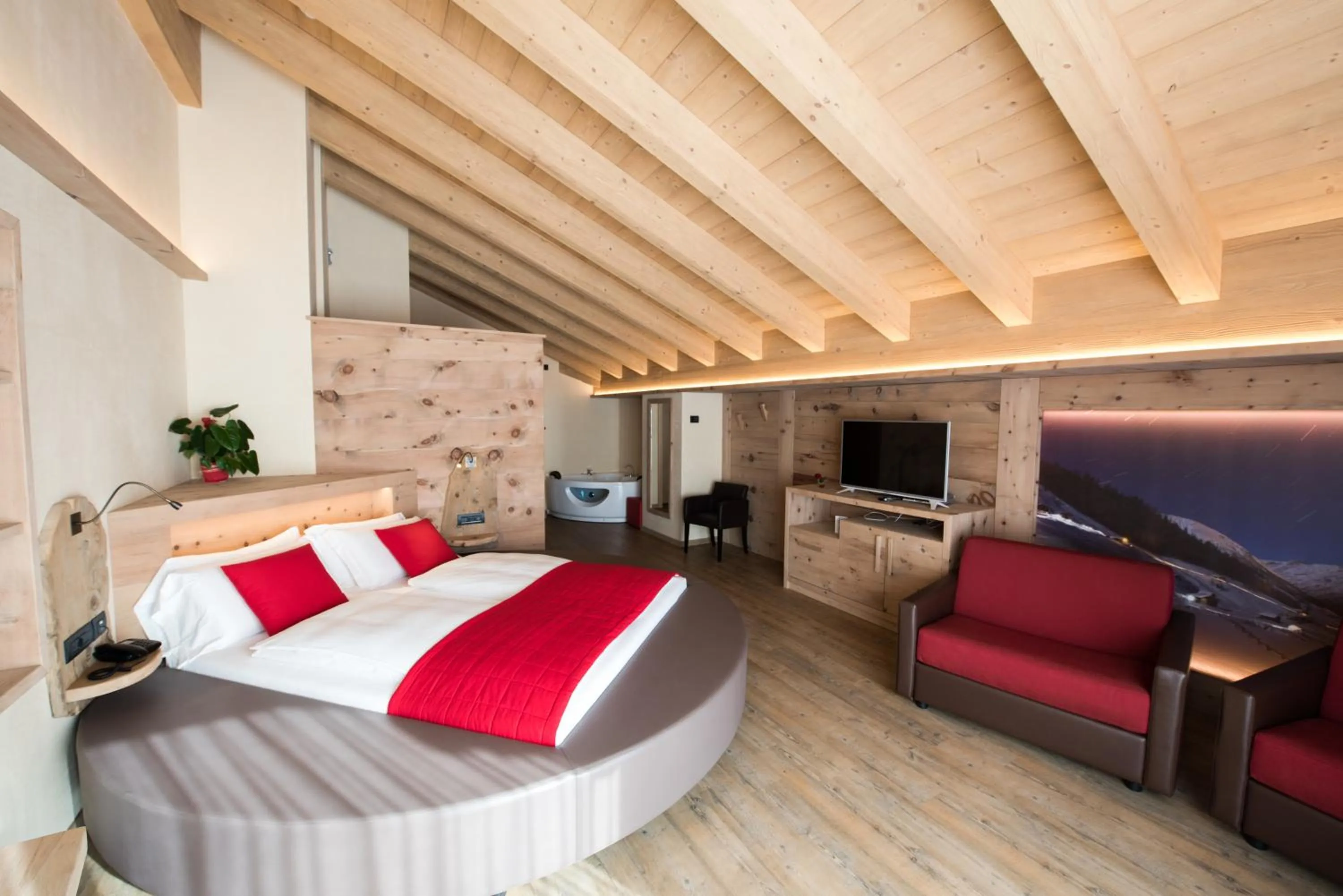 Photo of the whole room, Bed in Francesin Active Hotel