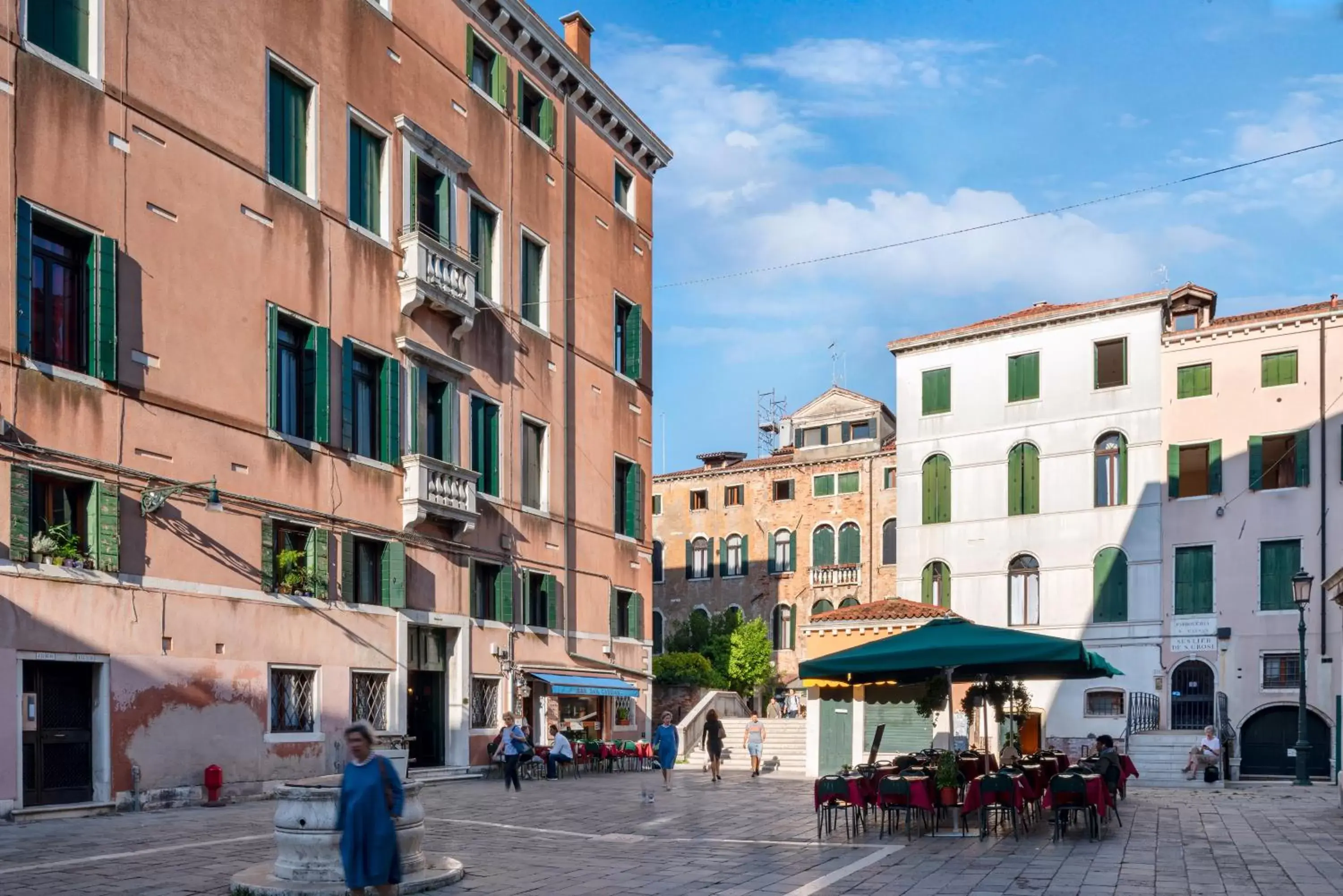 Property building in Sogno di Giulietta e Romeo Property building in Sogno di Giulietta e Romeo