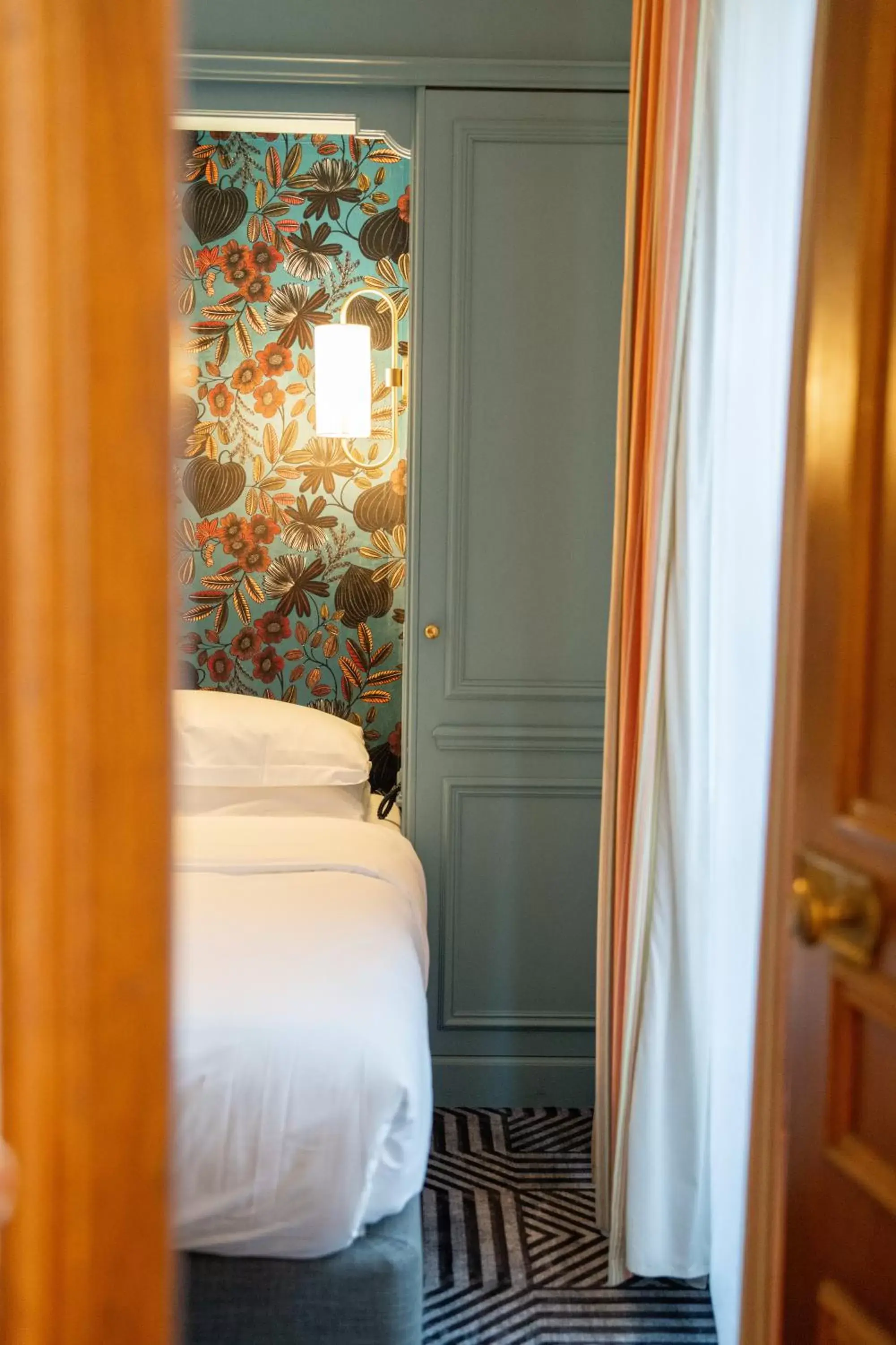 Bedroom, Bed in Hôtel De Fleurie