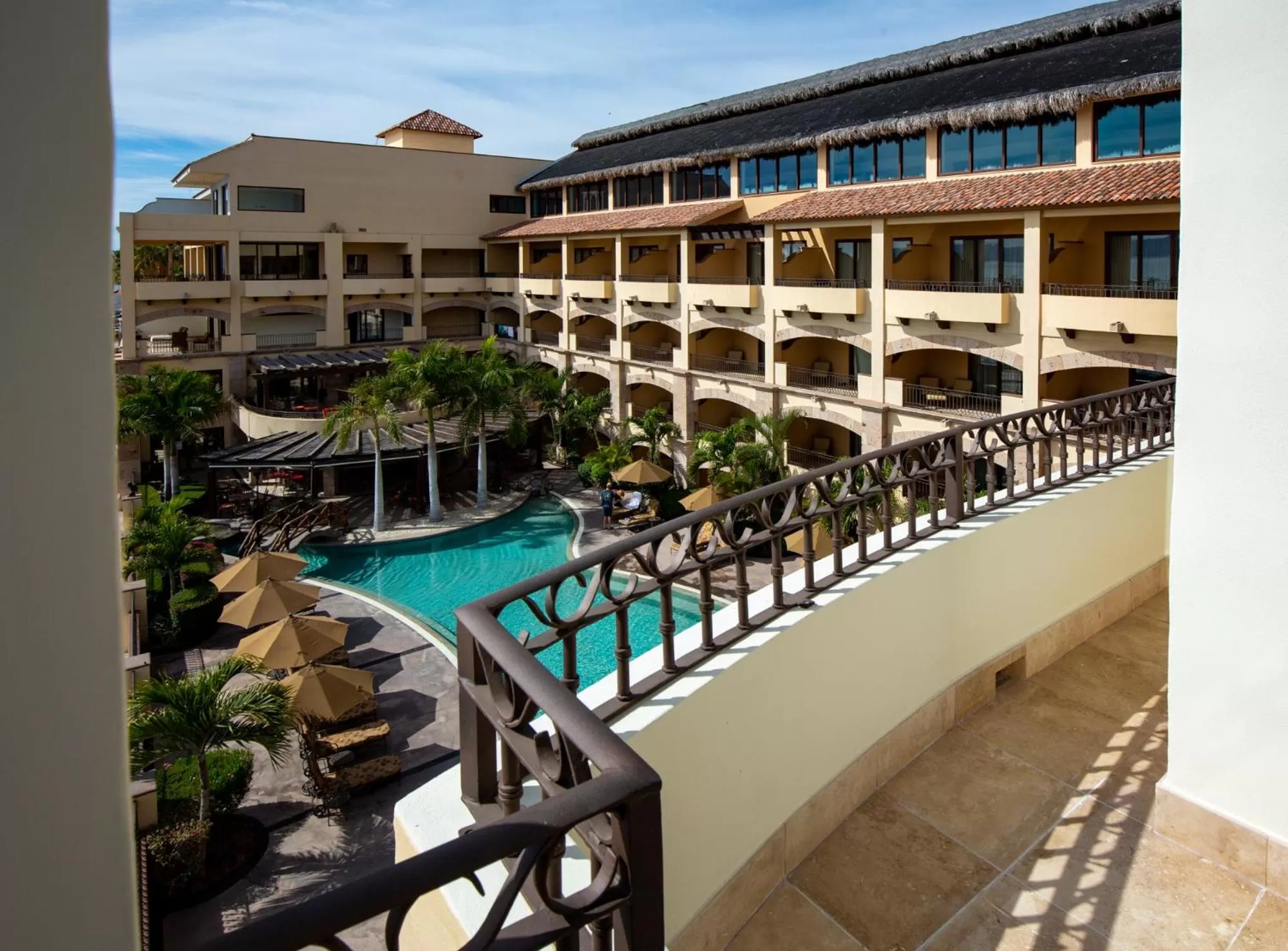 Facade/entrance in La Mision Loreto