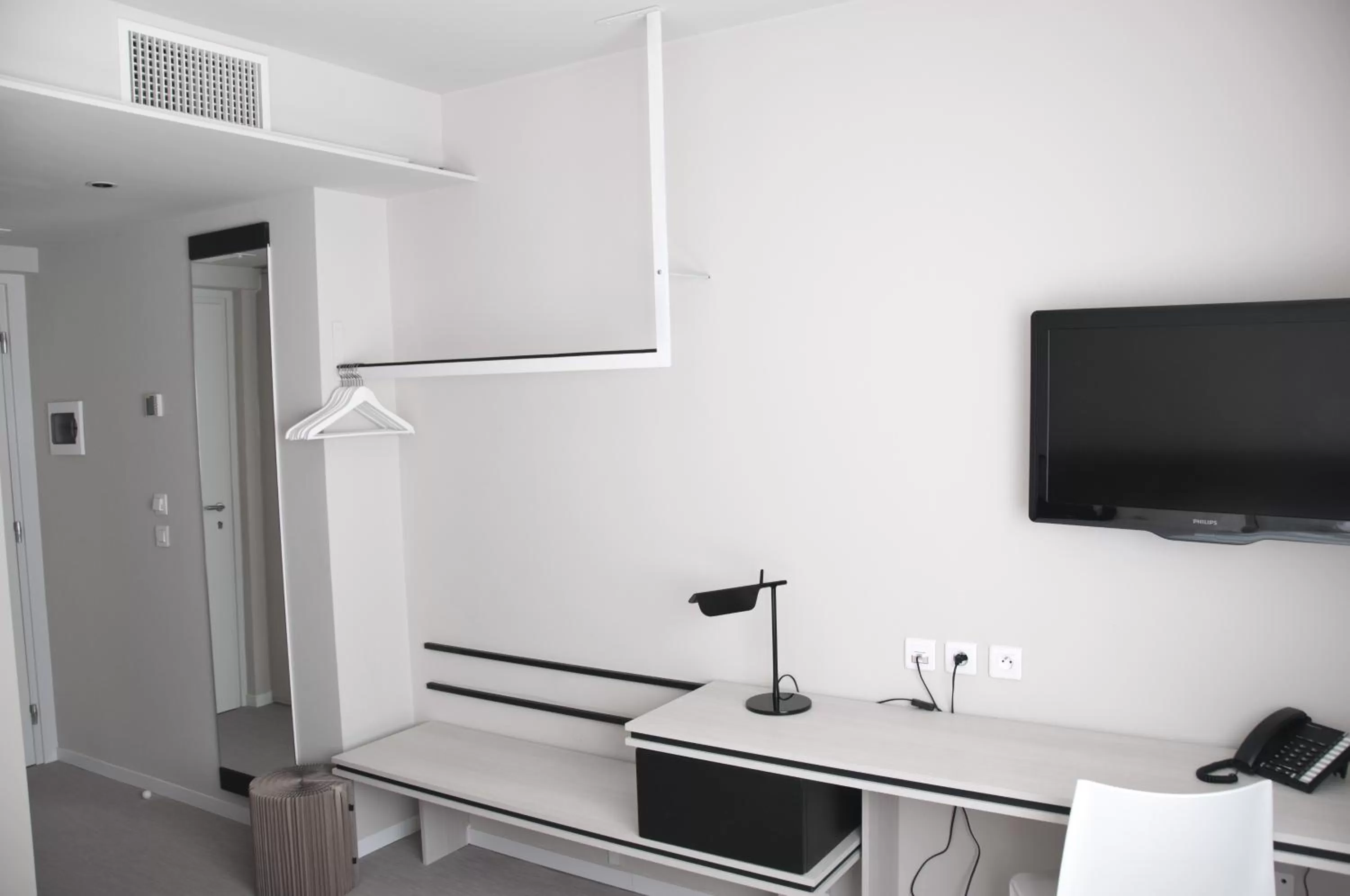 TV and multimedia in Hotel Palm Garavan