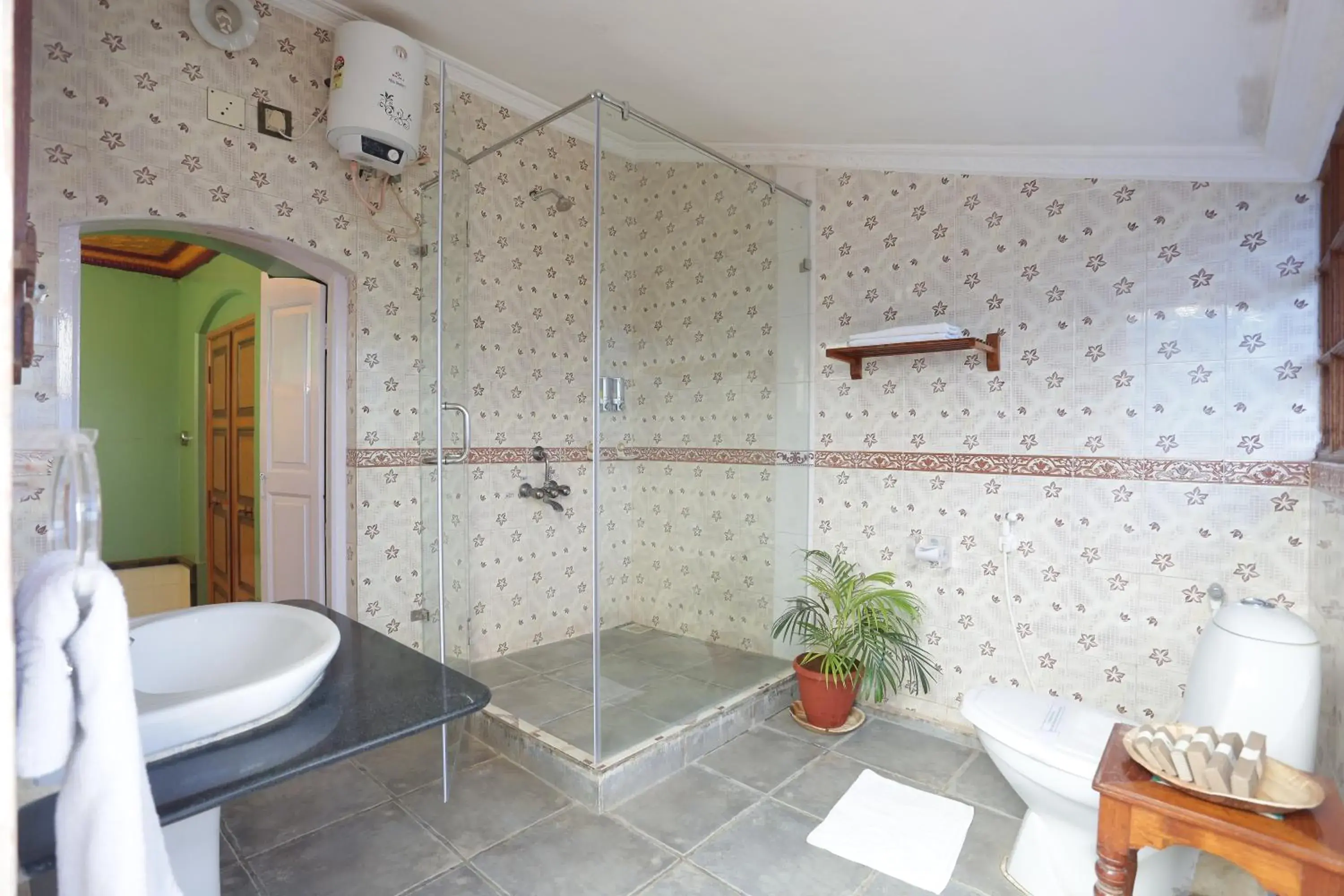 Bathroom in Chettinadu Mansion – An Authentic Heritage Palace