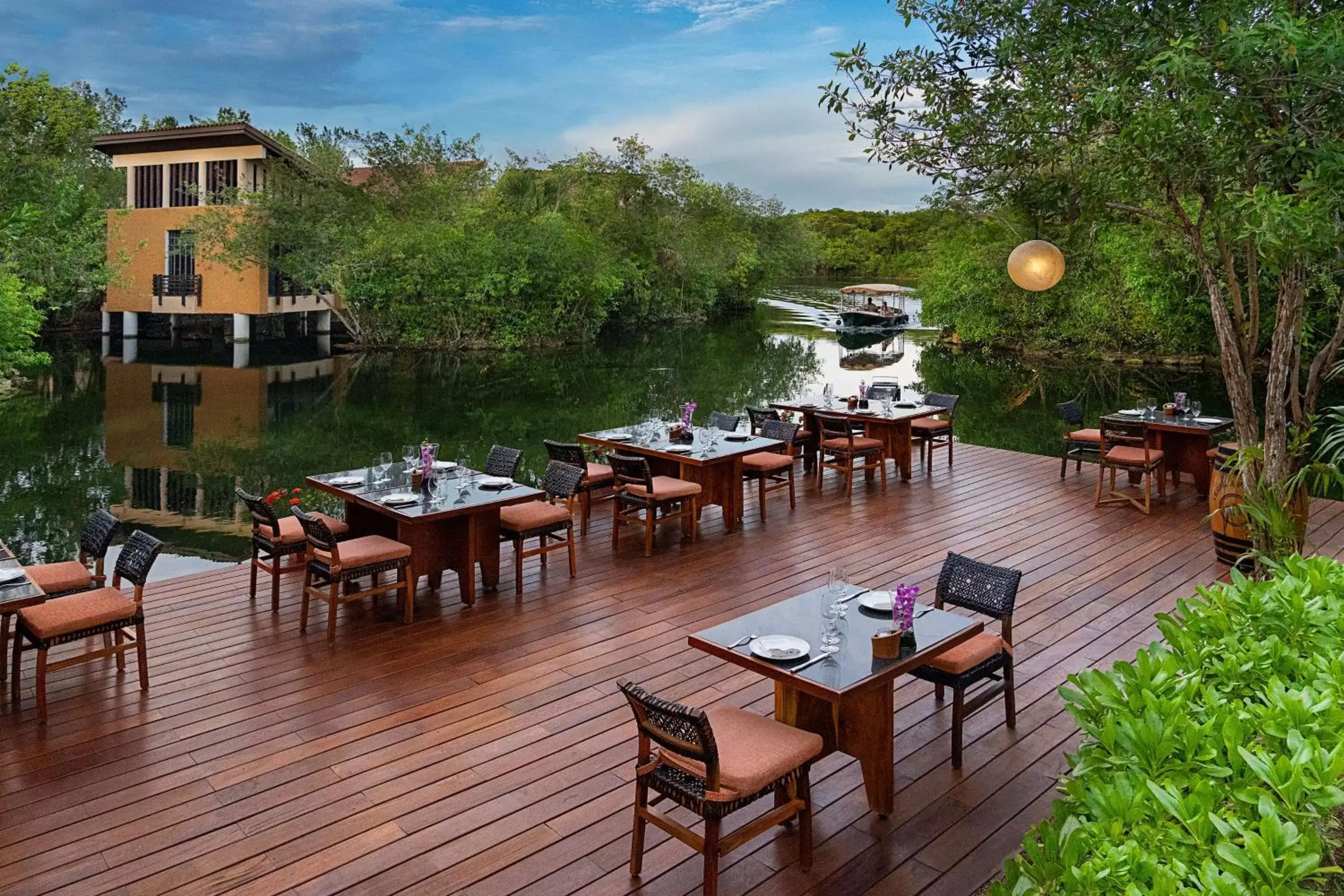 Restaurant/Places to Eat in Banyan Tree Mayakoba