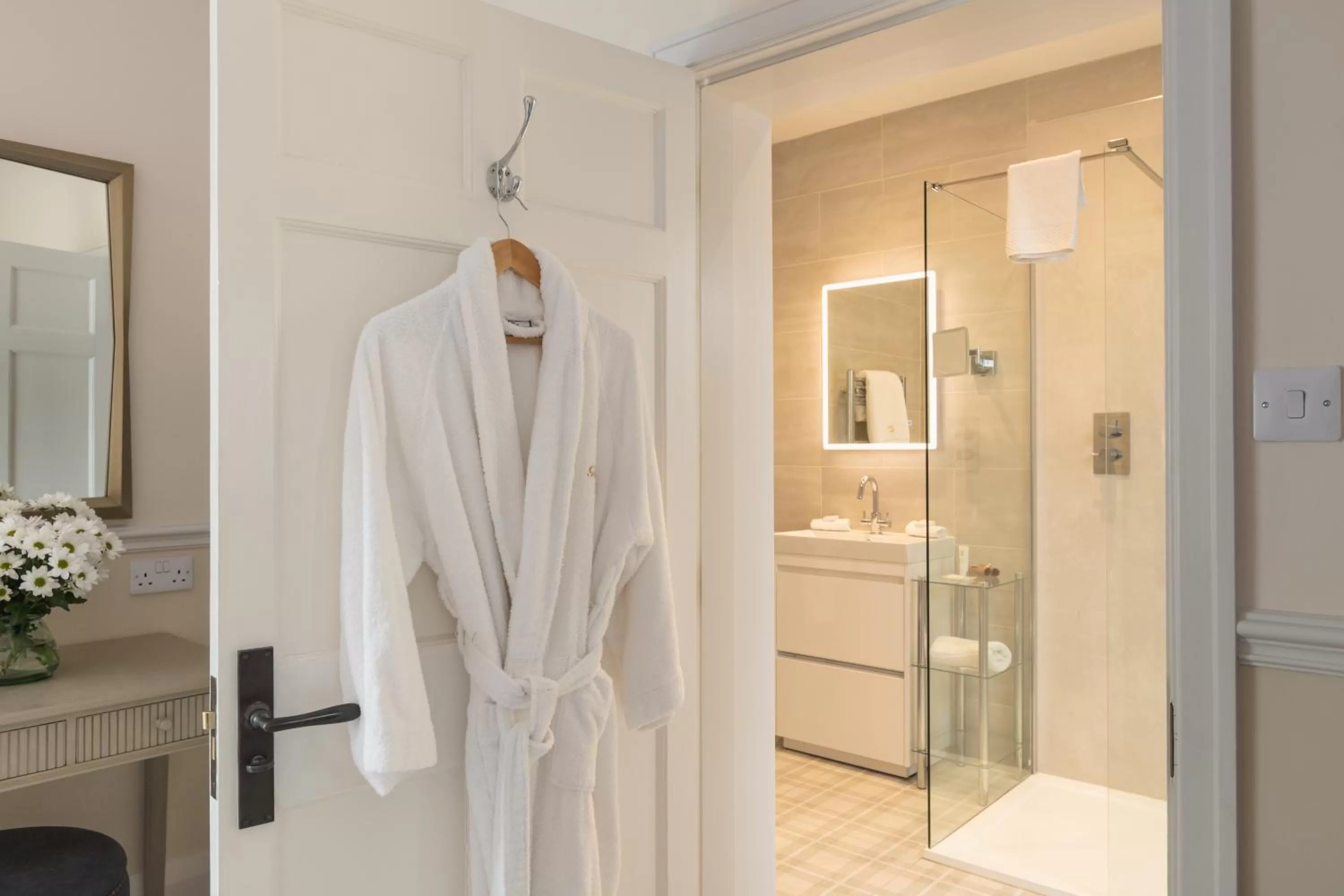 Bathroom in Farlam Hall Hotel & Restaurant