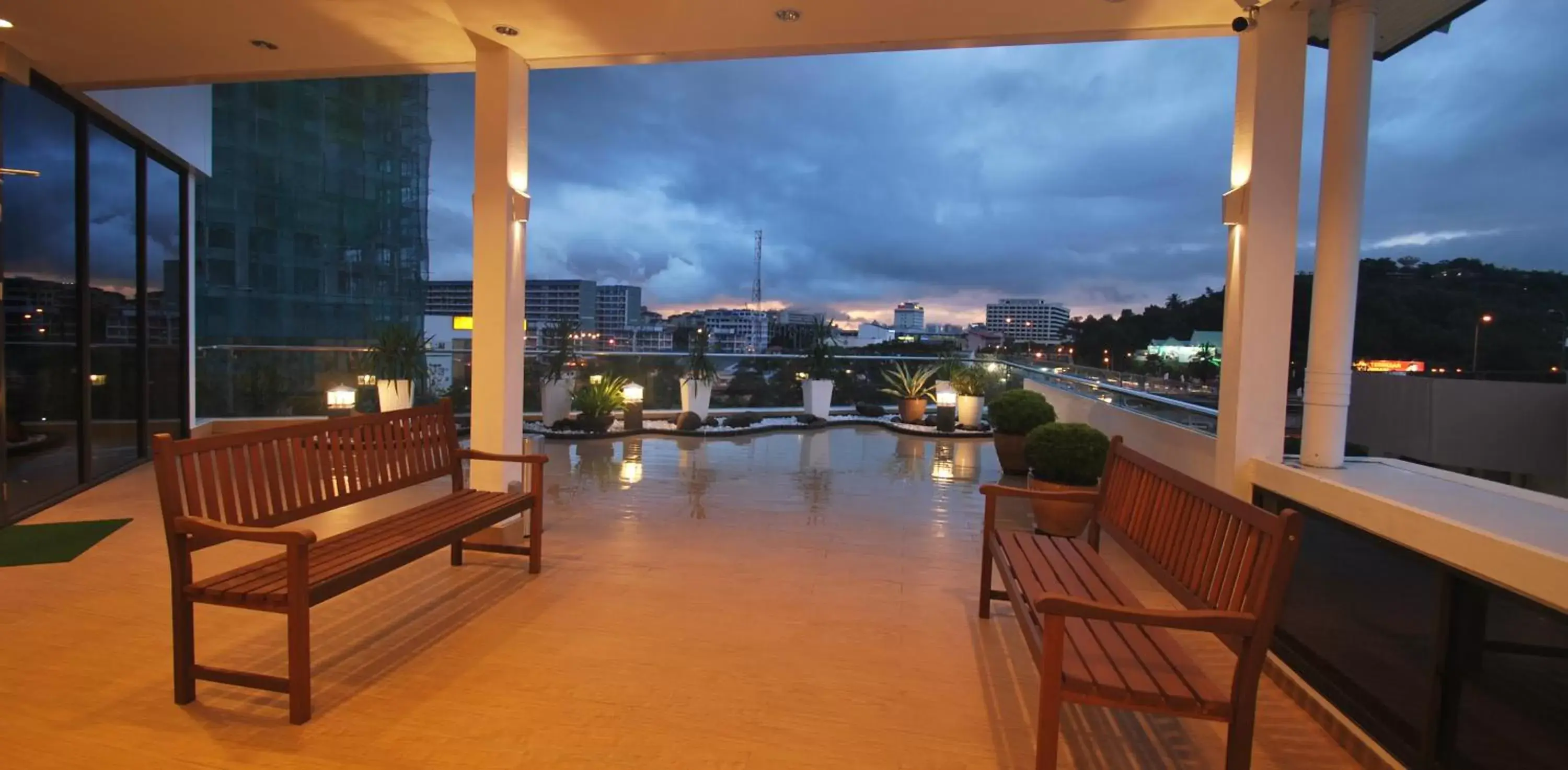 Balcony/Terrace in Oceania Hotel