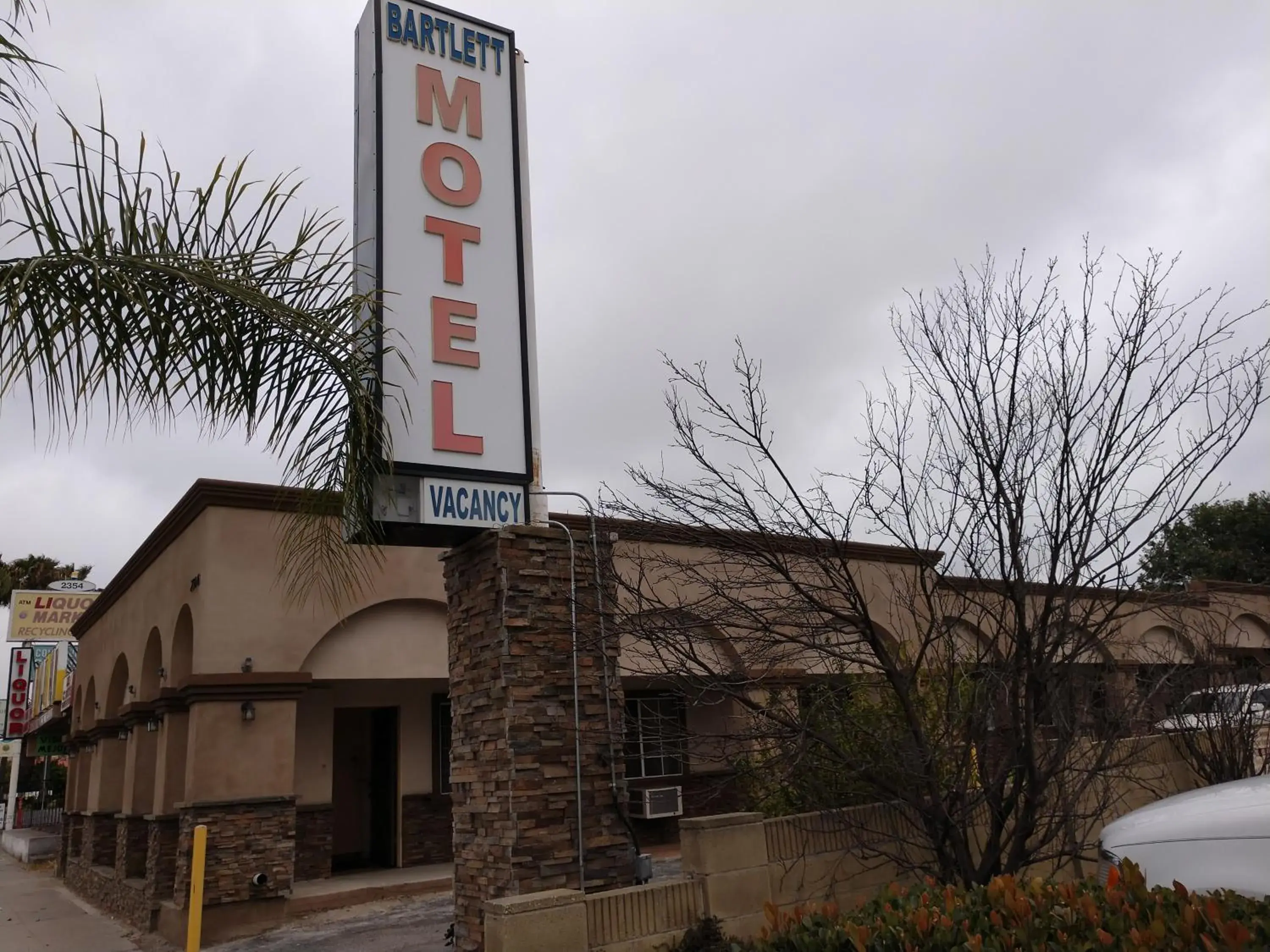 Property Building in Bartlett Motel