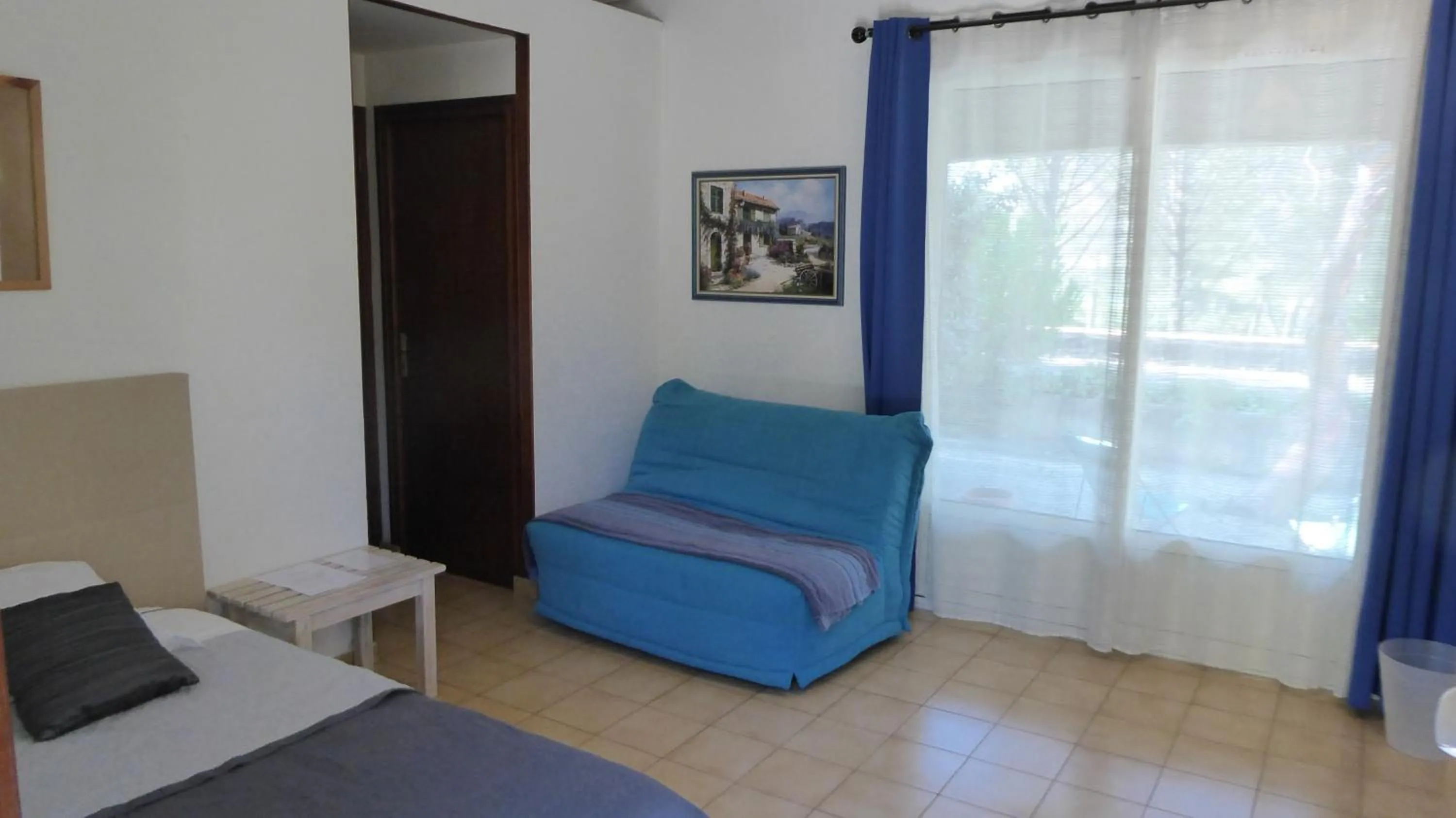 Bed in La Cigalière