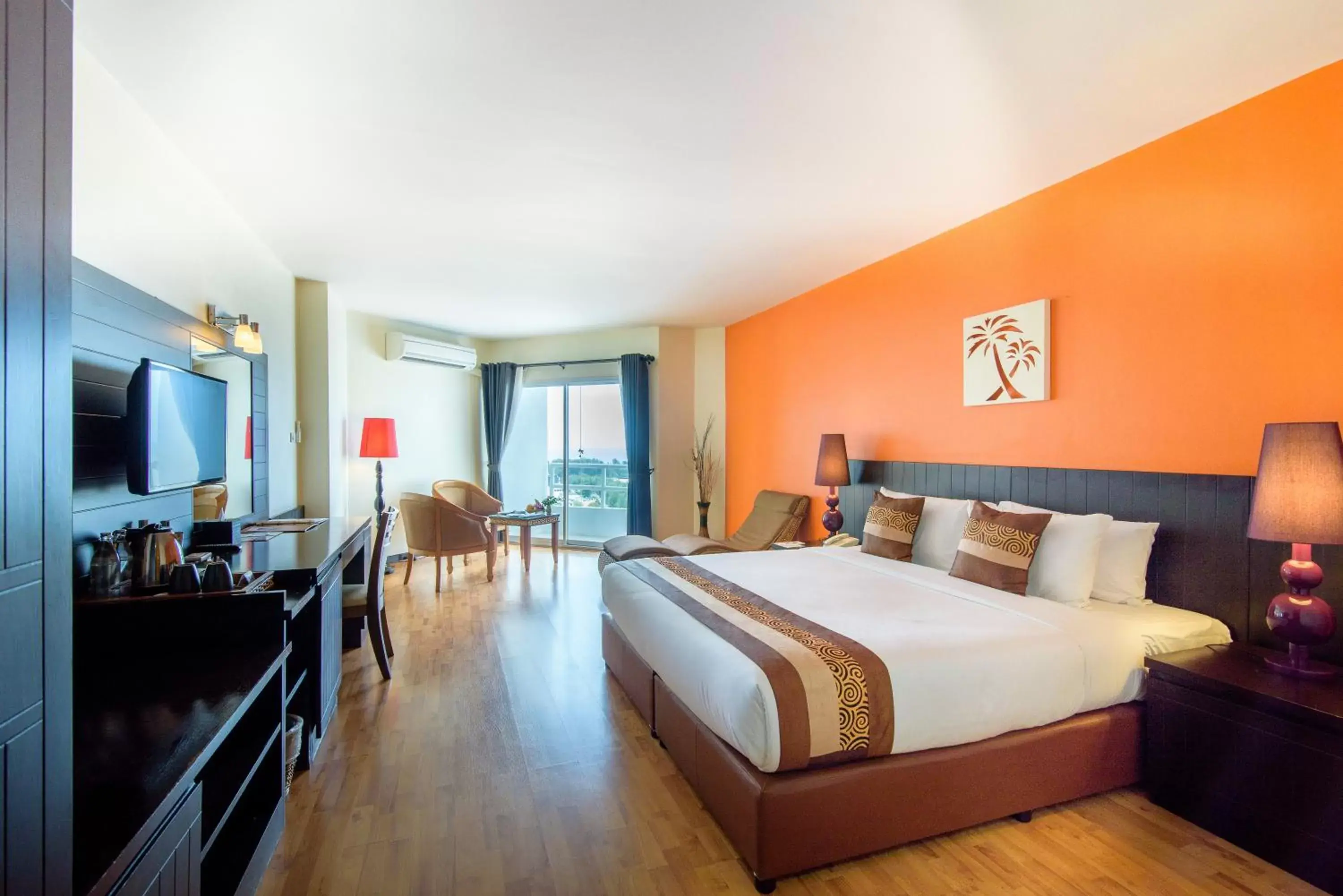 Premier Double or Twin Room with Sea View in Golden Beach Cha-Am Hotel