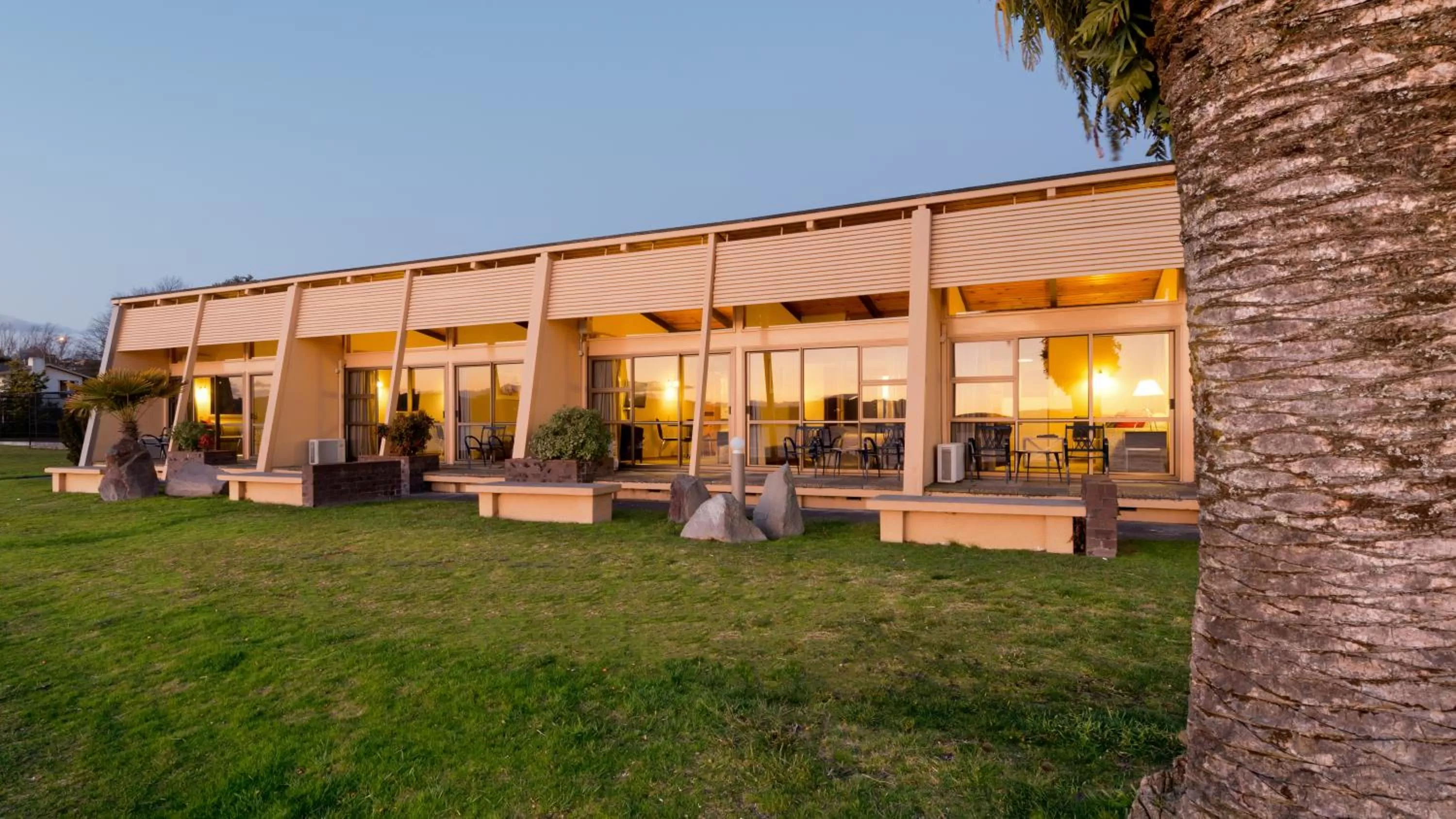 Property building in Oasis Beach Motel