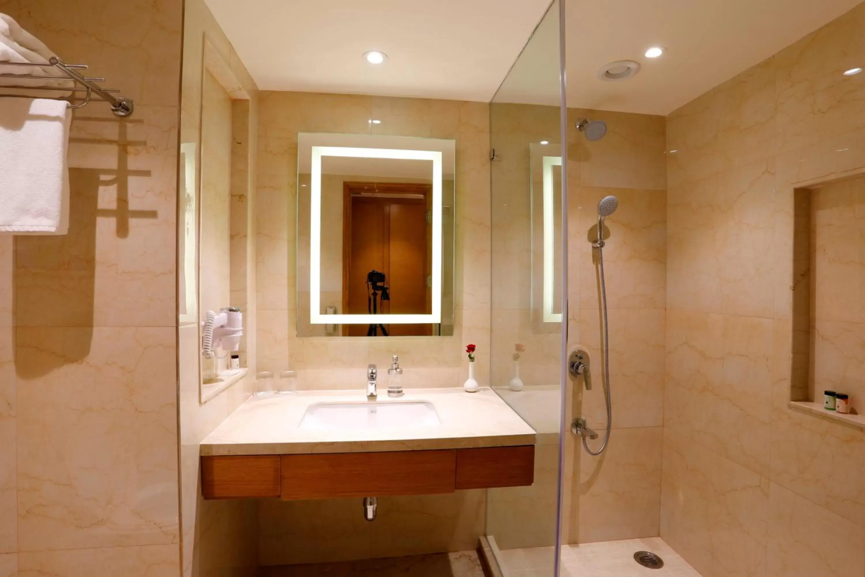 Bathroom in Sarovar Portico Jaipur