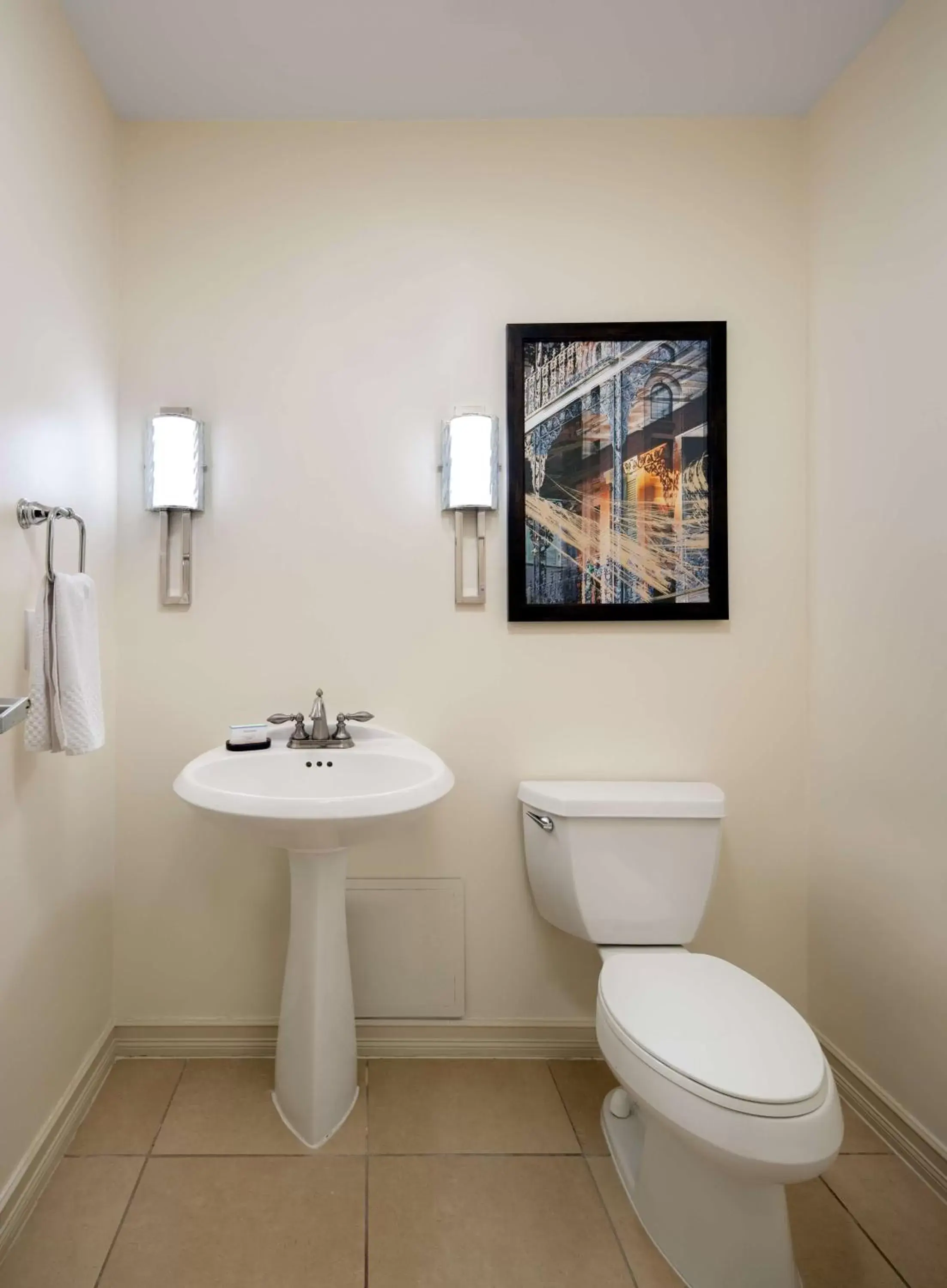 Bathroom in Embassy Suites by Hilton New Orleans Convention Center