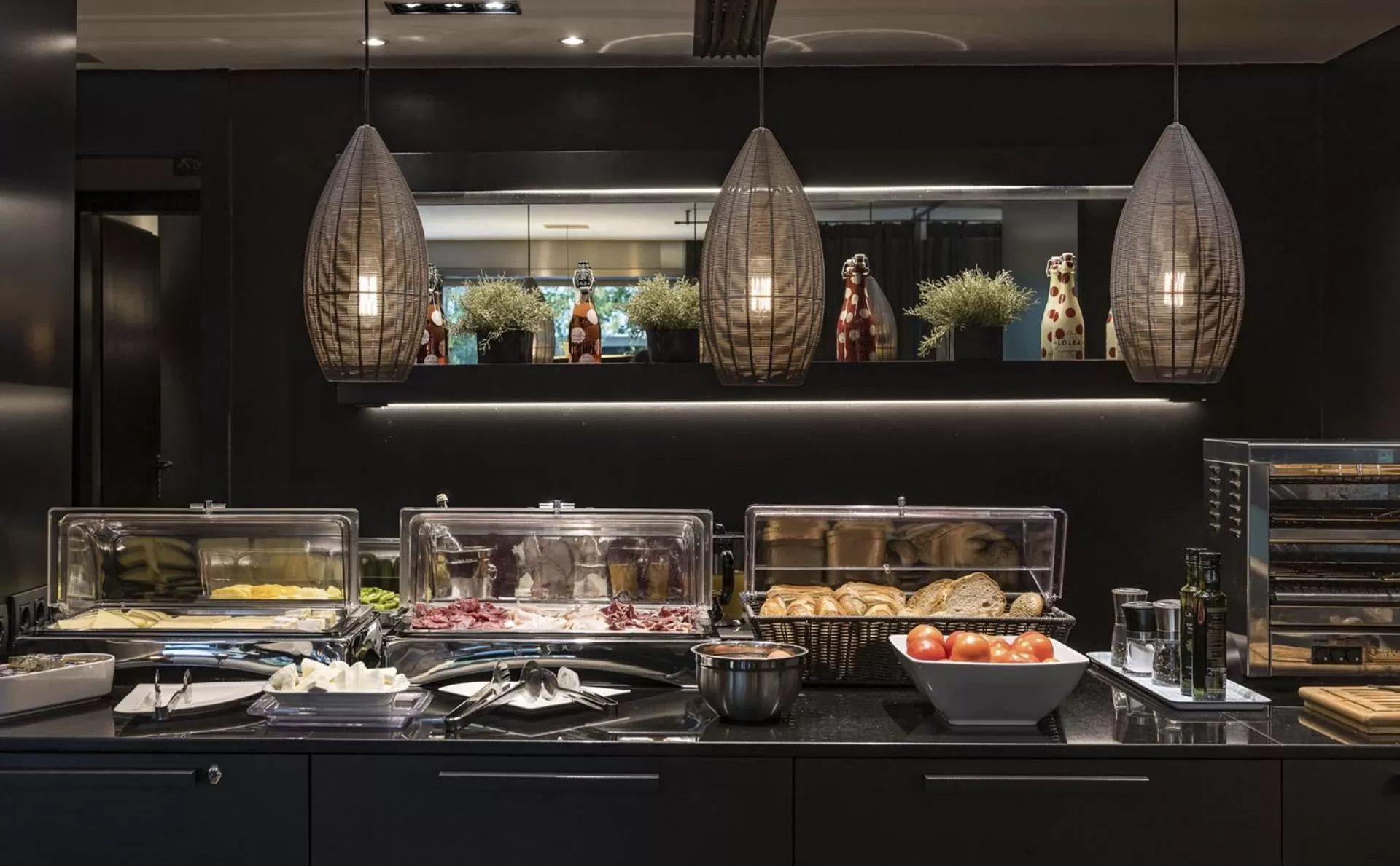 Breakfast in Hotel Actual