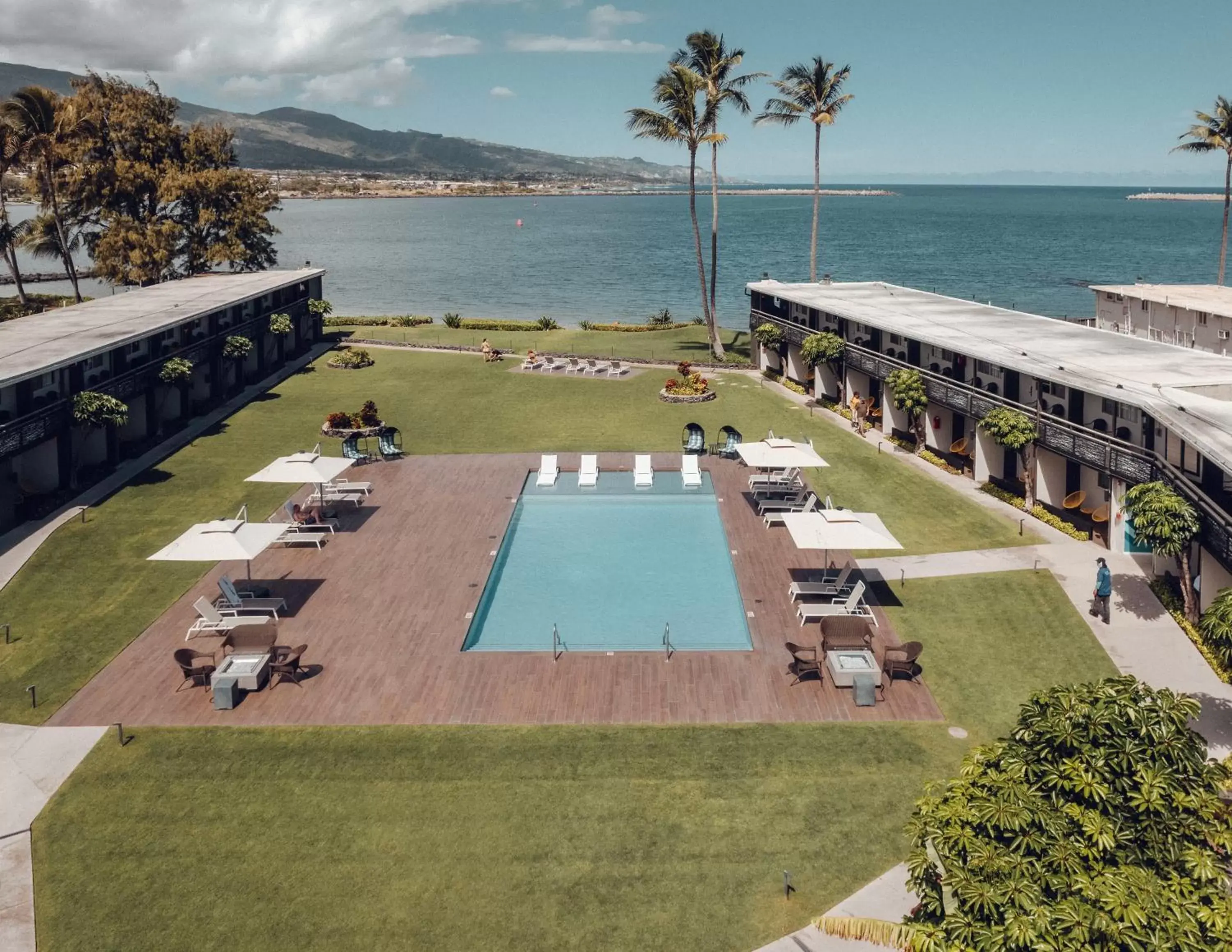 Pool View in Maui Seaside Hotel
