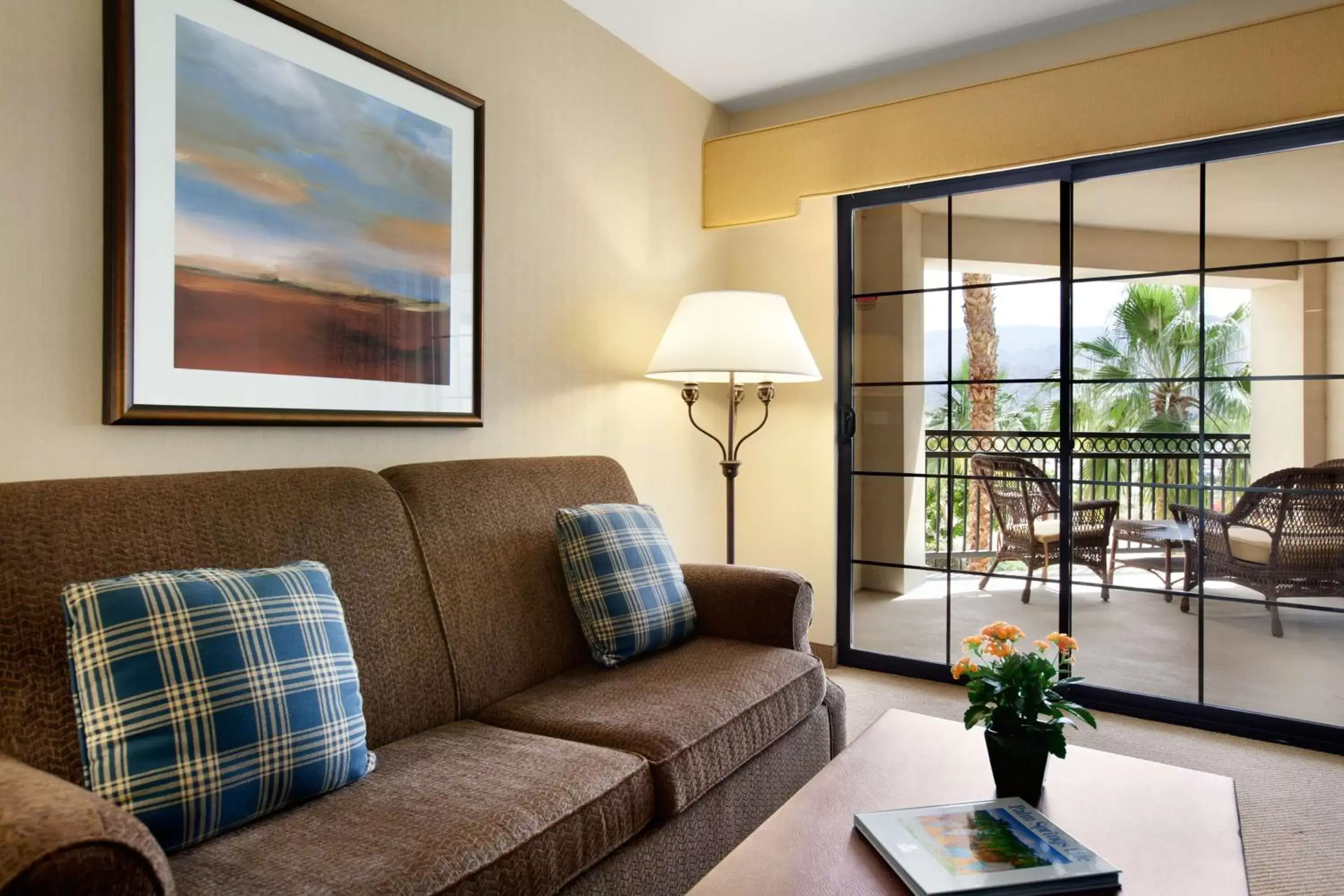Living room, Seating Area in Embassy Suites La Quinta Hotel & Spa