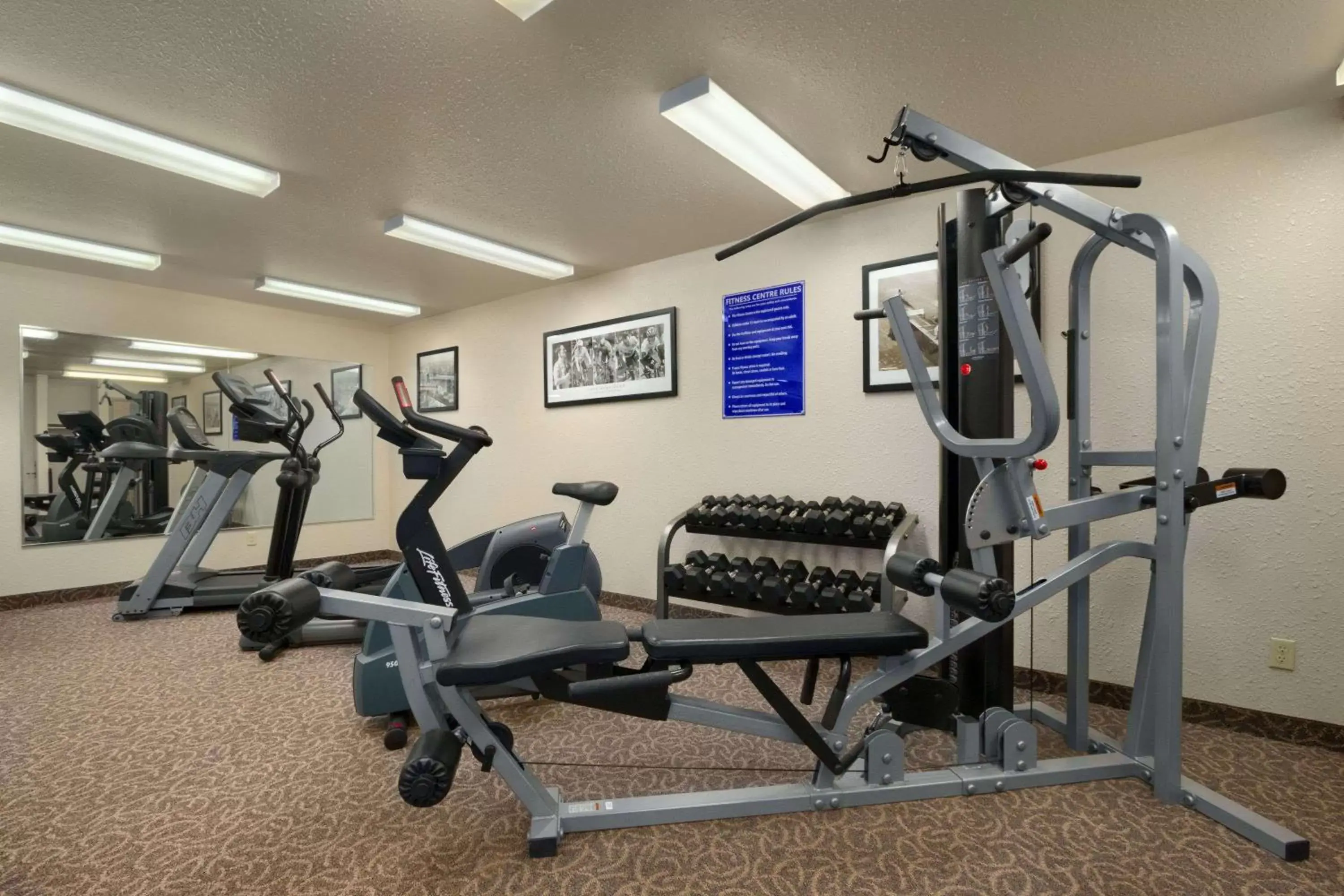 Fitness centre/facilities, Fitness Center/Facilities in Days Inn by Wyndham Red Deer