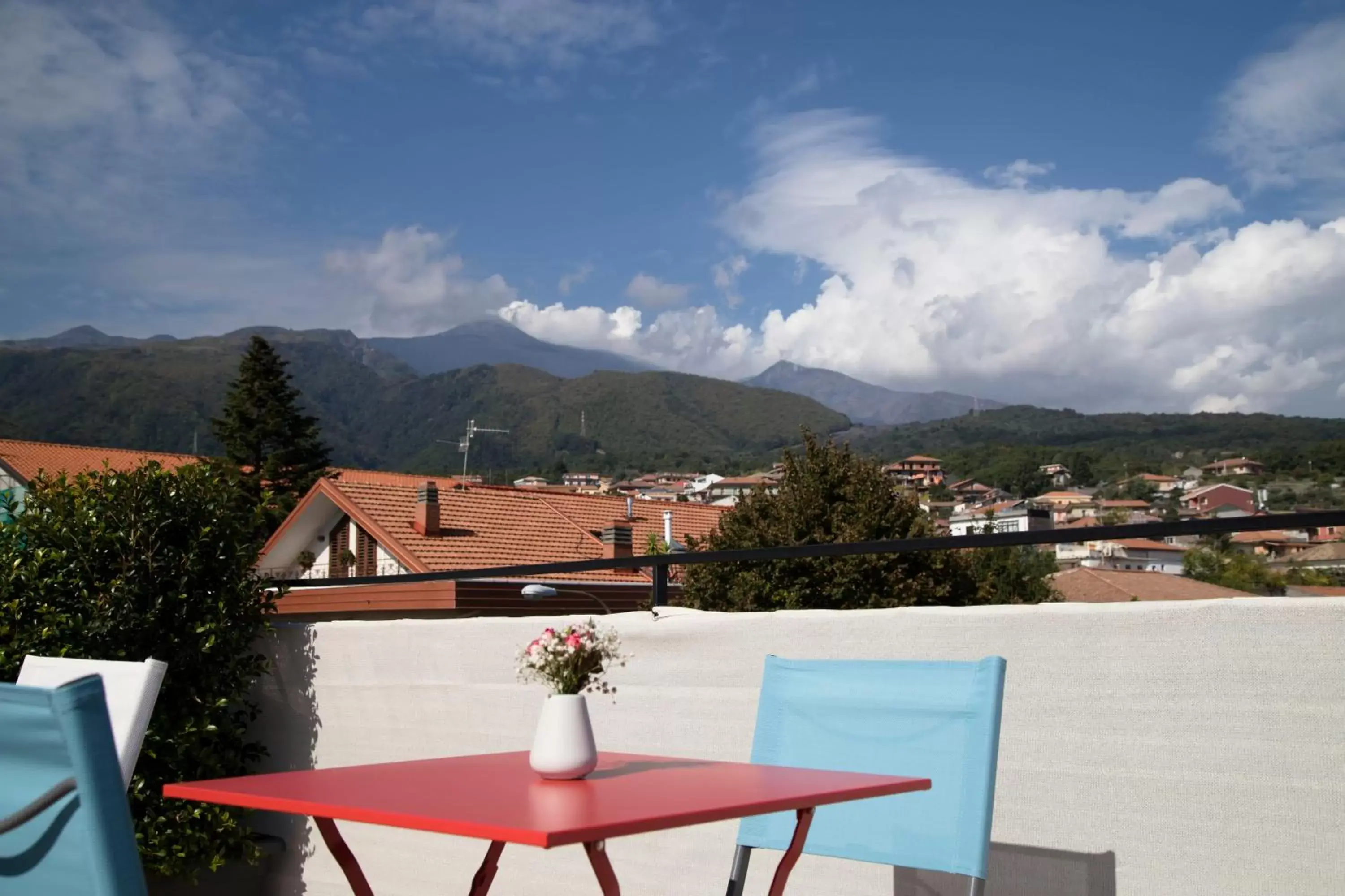 Balcony/Terrace, Mountain View in Etna Sunrise b&b