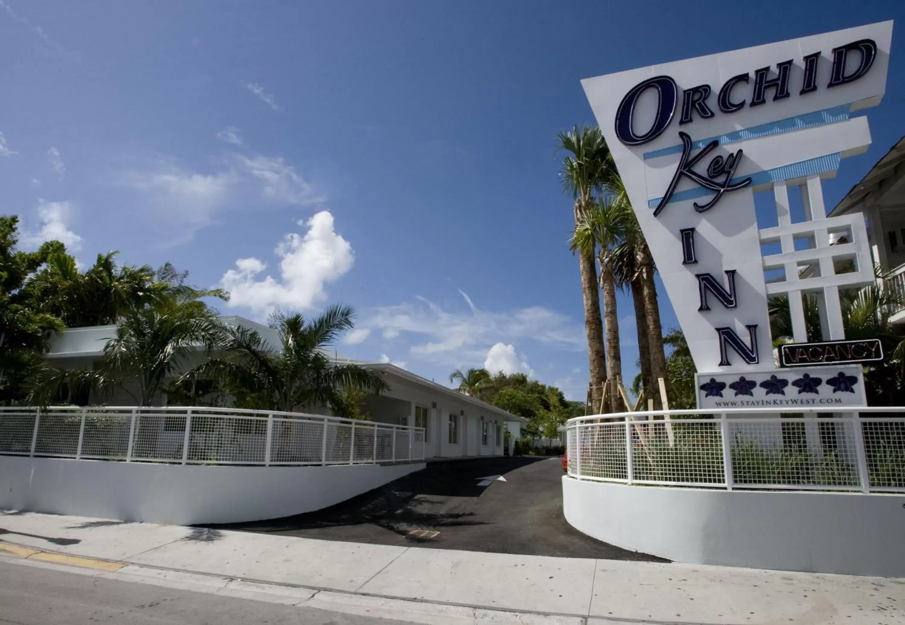 Facade/entrance, Property Building in Orchid Key Inn - Adults Only
