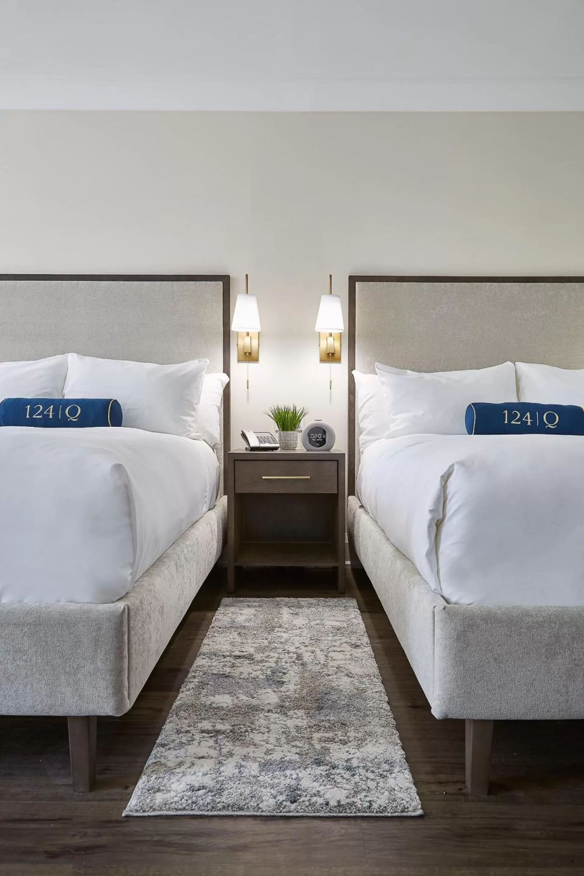 Bedroom, Bed in 124 on Queen Hotel & Spa