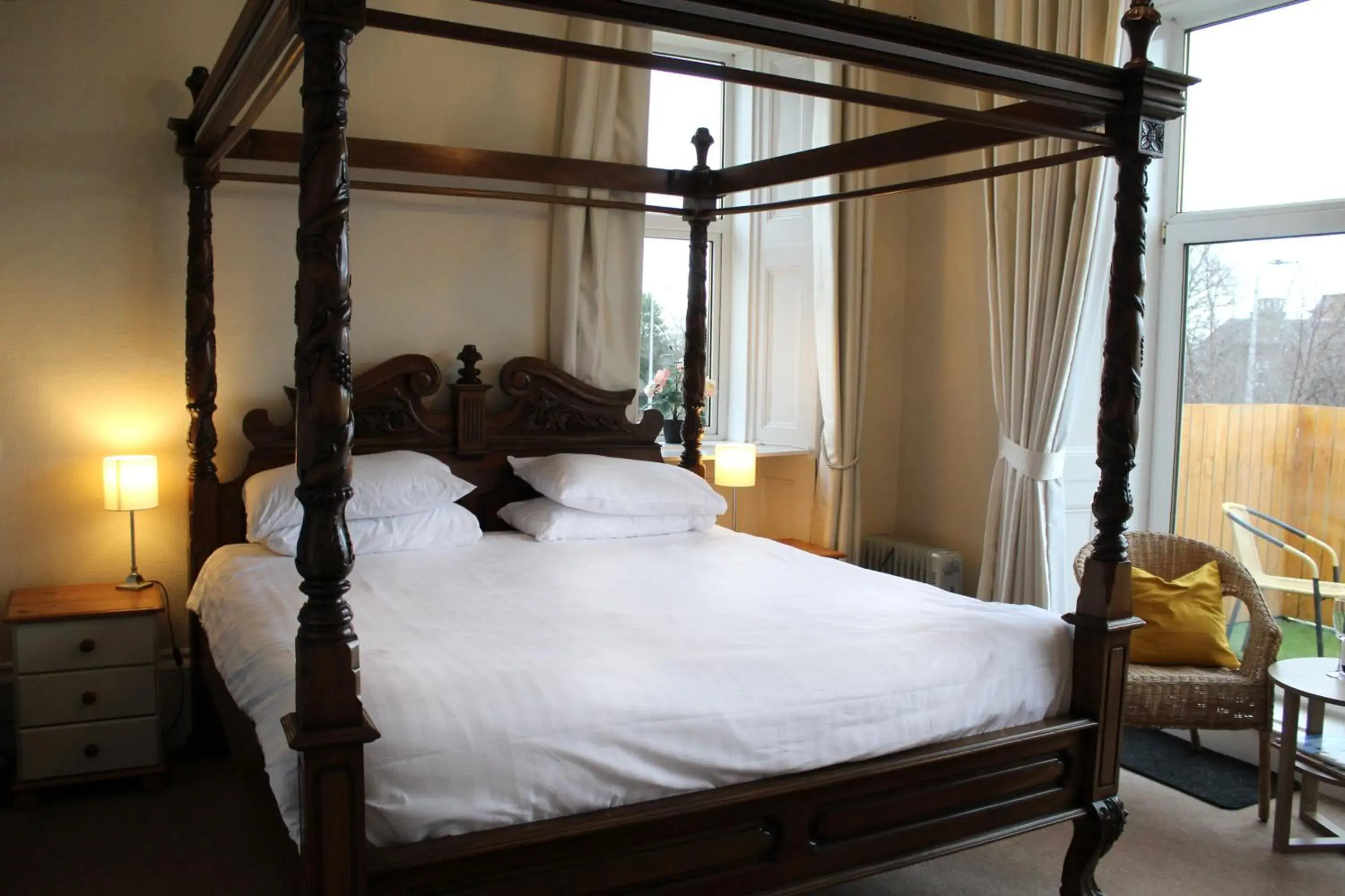 Bed in The Woodhouse Hotel