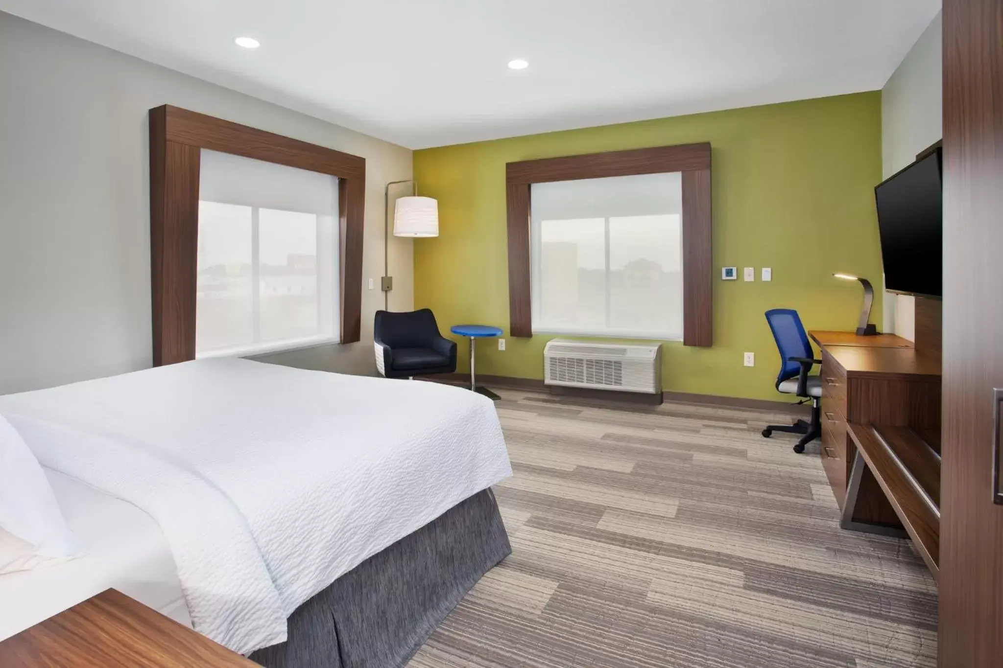 Photo of the whole room in Holiday Inn Express Hotel and Suites Katy, an IHG Hotel