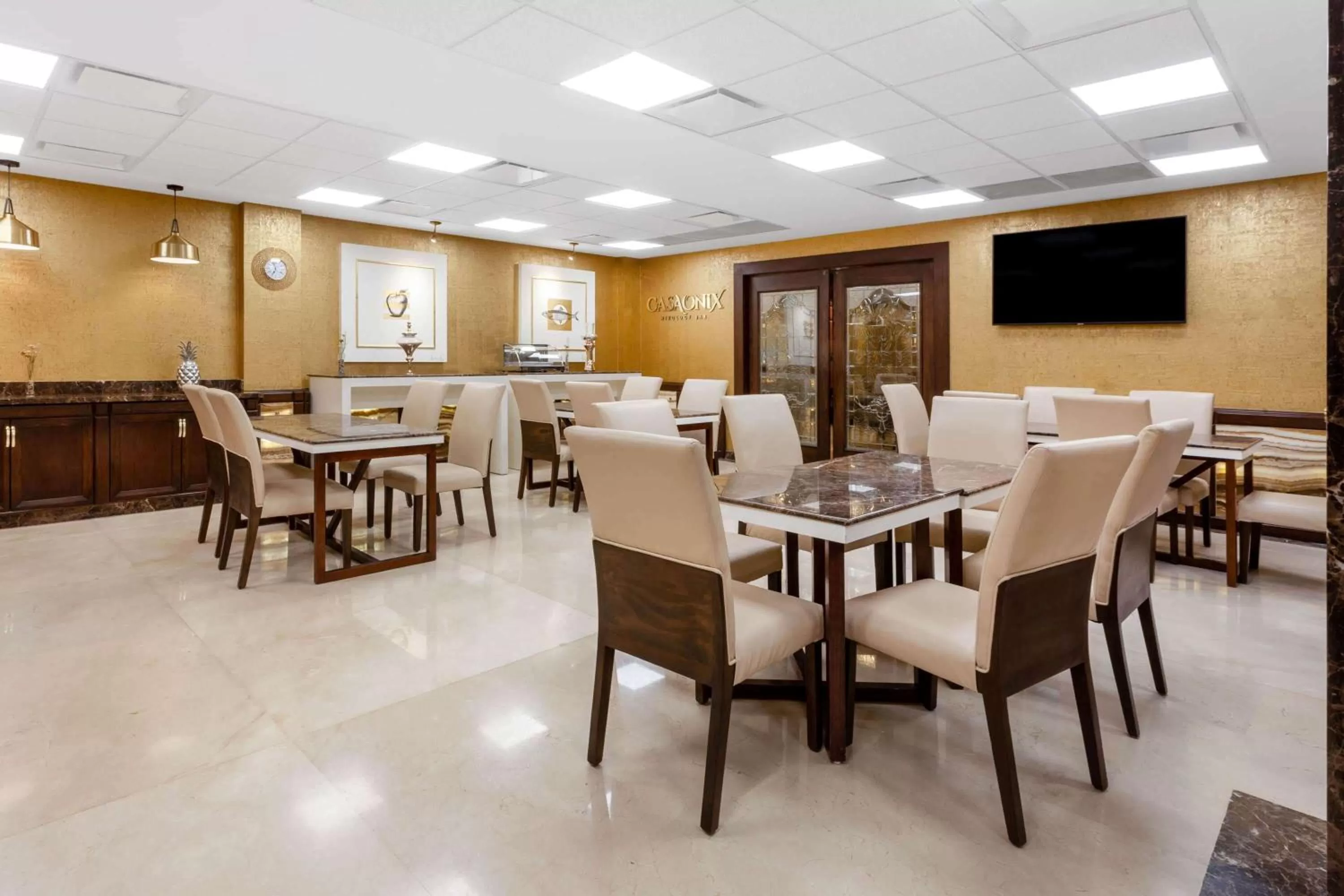 Restaurant/places to eat in Wyndham Torreon