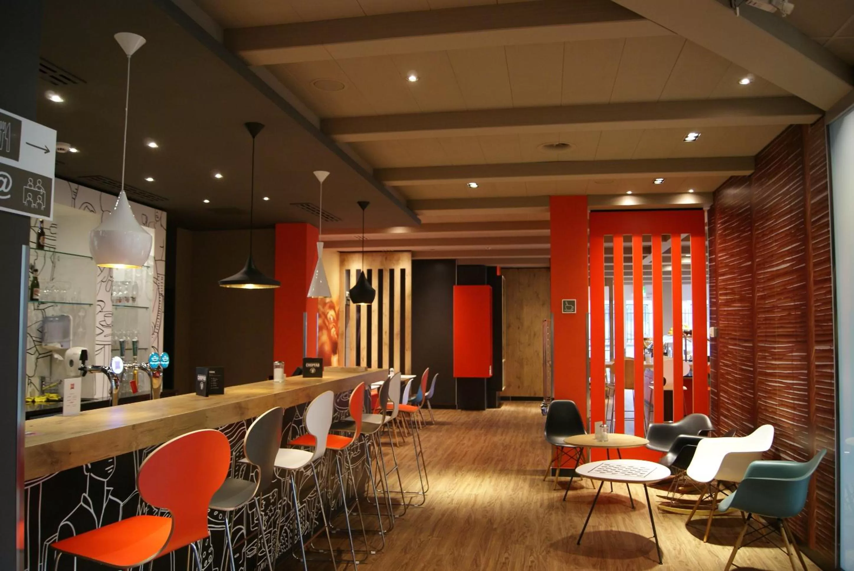 Restaurant/places to eat in ibis Winterthur City