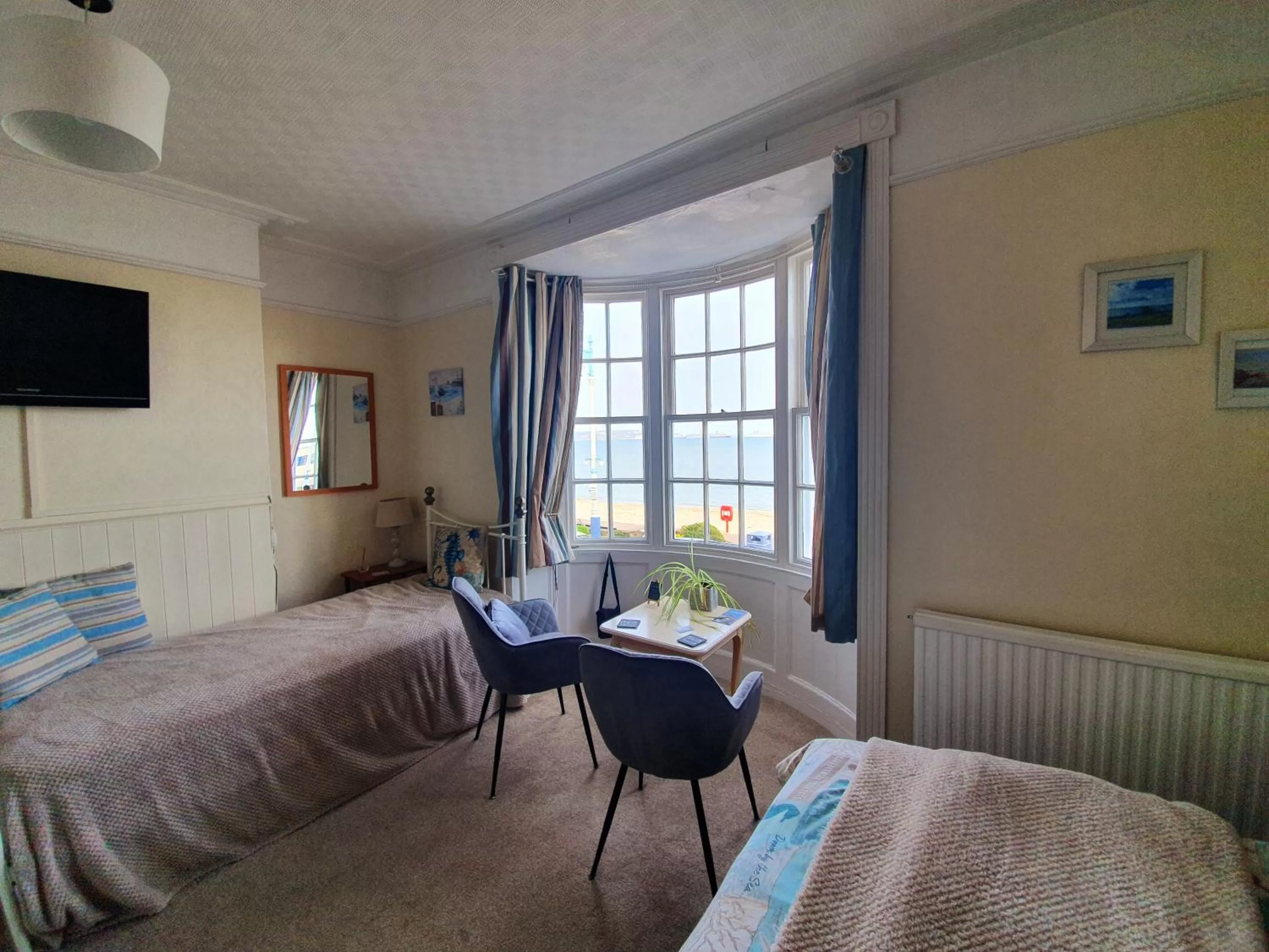 Bed in Lyndale Guest House